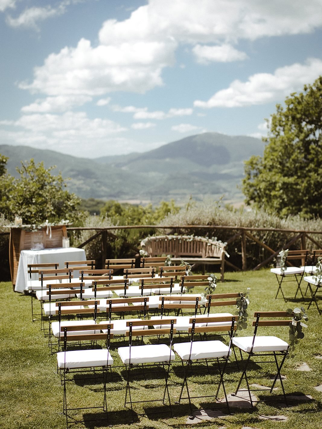 wedding-ceremony-nikis-umbria.jpg