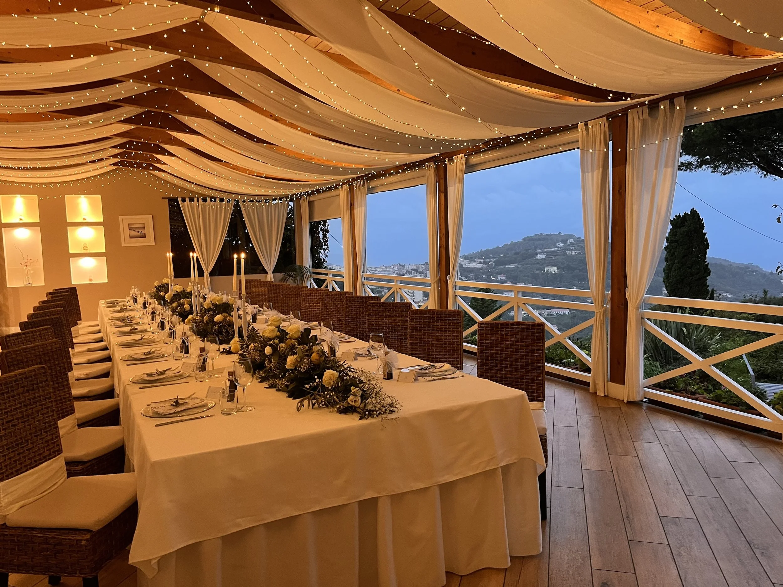 castore-indoors-views-wedding-sorrento.jpeg