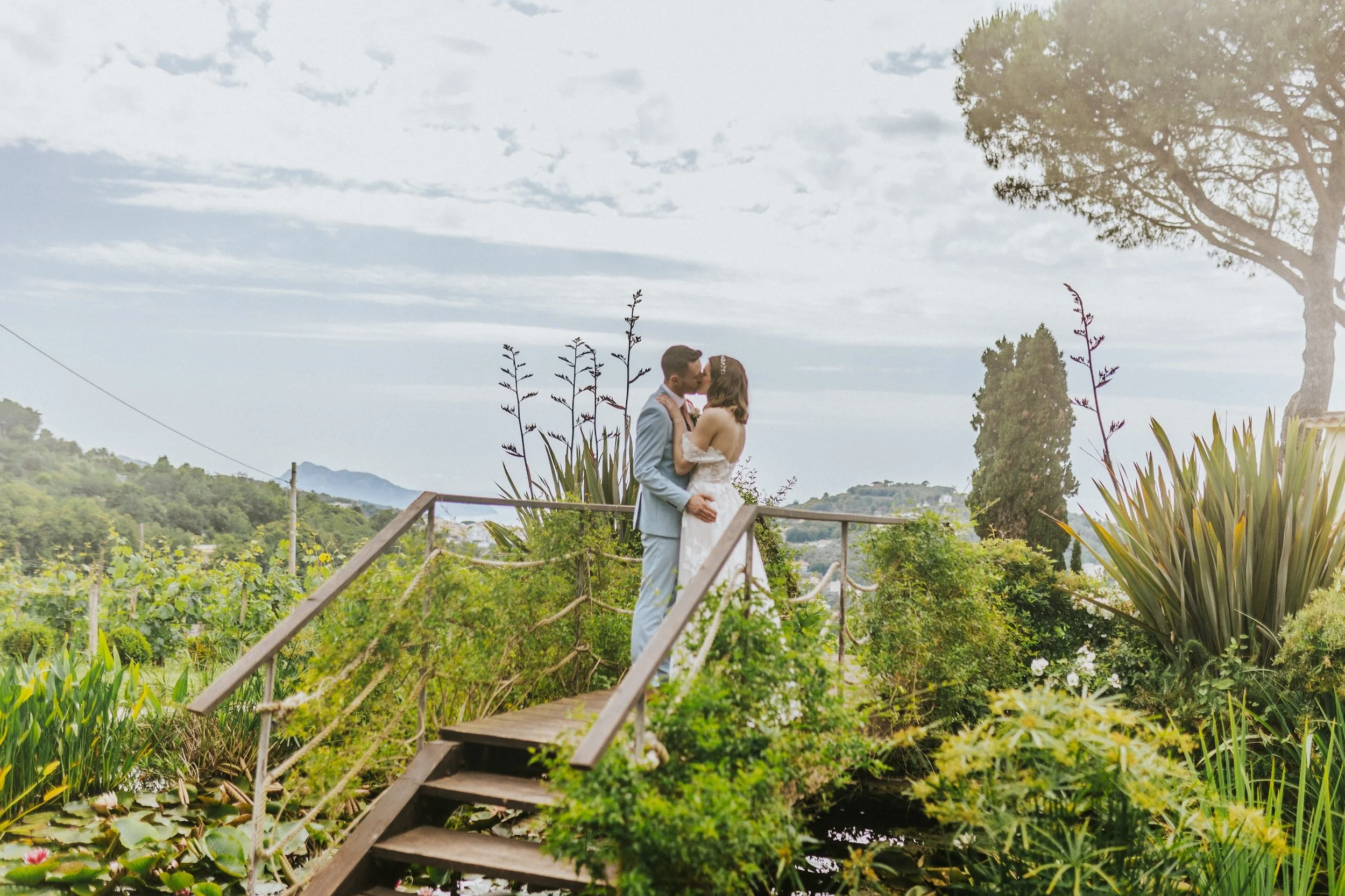 garden-wedding-venue-castore.jpg