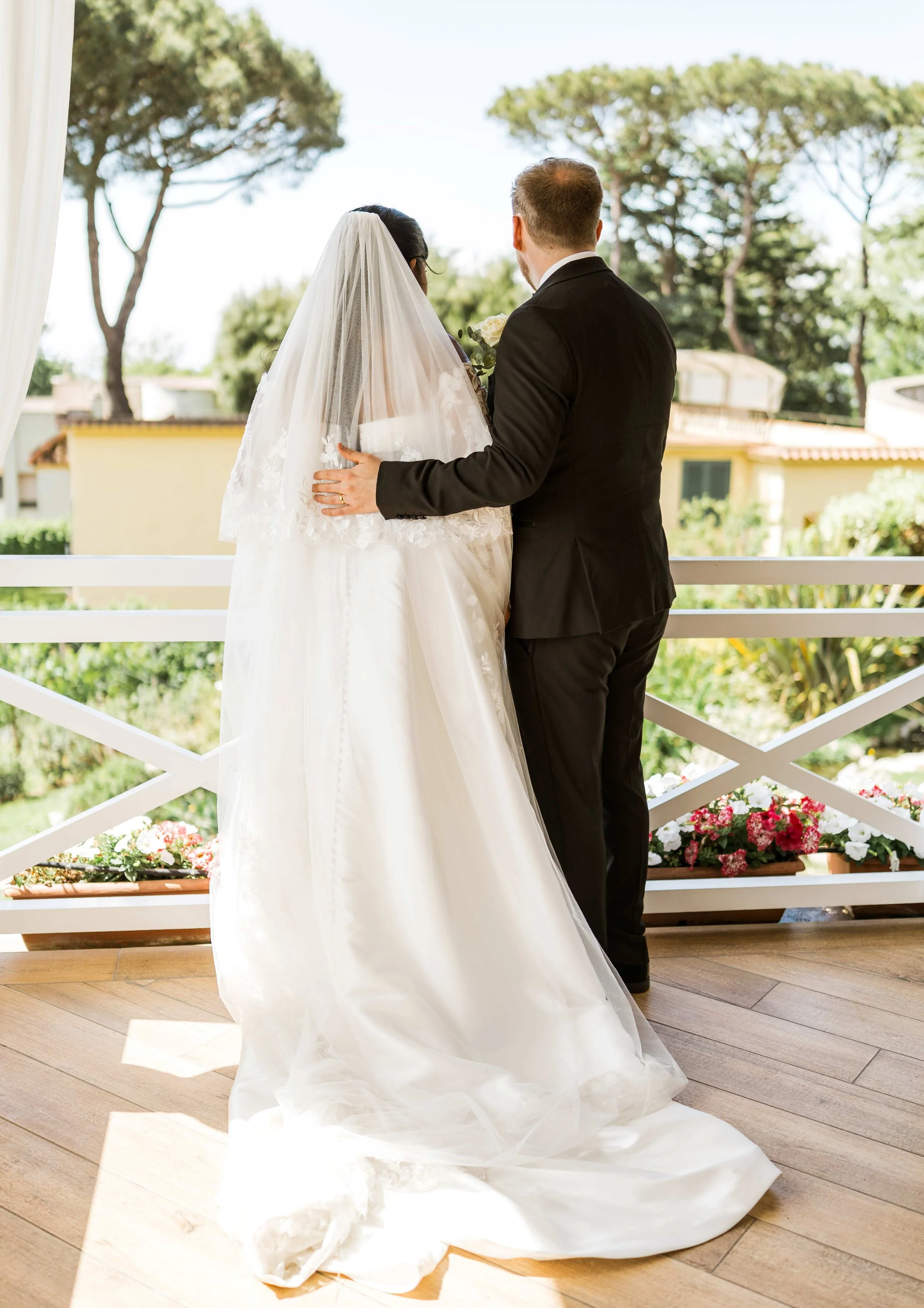 Castore - gardens - wedding venue.jpg