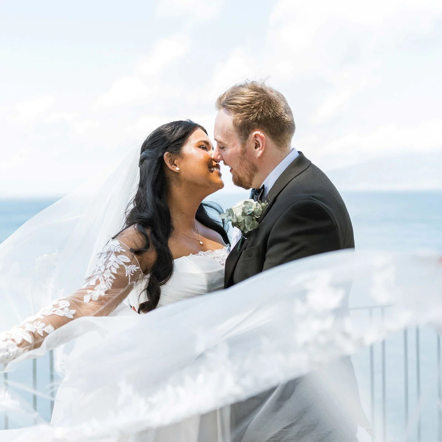 Real Weddings: Under 6 months to plan. Zero meltdowns. 🍋💍

Meet Shannon &amp; Stephen✨ A UK couple who said &ldquo;I do&rdquo; at the historic Cloisters in Sorrento, then partied above the Gulf of Naples at Castore

Here&rsquo;s how they pulled it 
