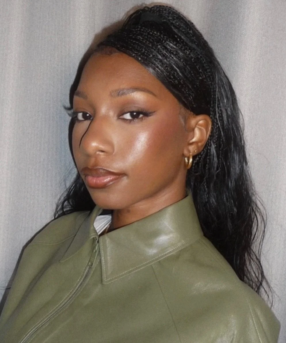 Nia Smith for the MOBOs 

Makeup by @thembithems