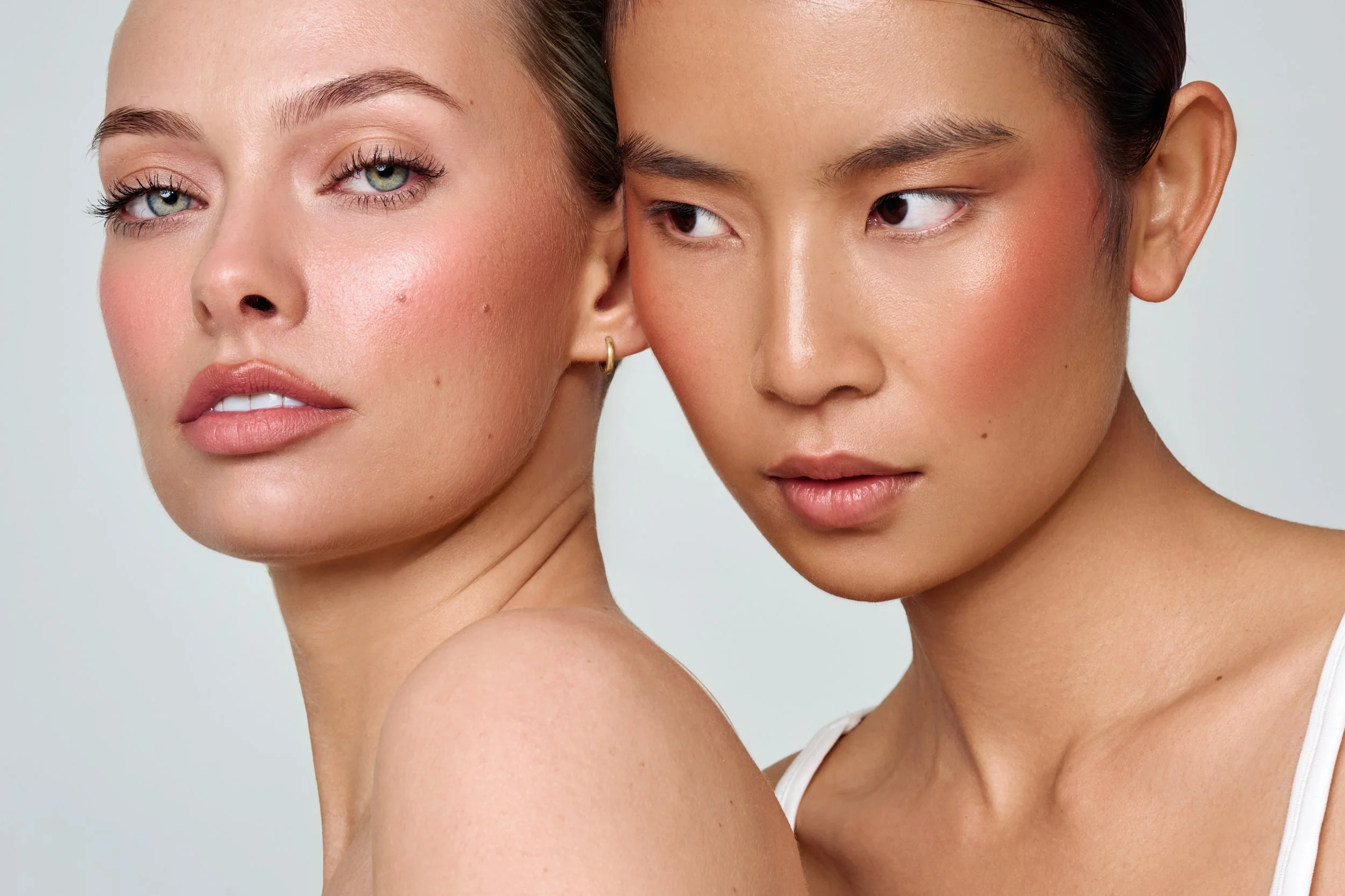DARCIE_HARVEY_CASSIE_LOMAS_CREATIVES_AGENCY_MAKEUP_HAIRSTYLISTcopy.jpg