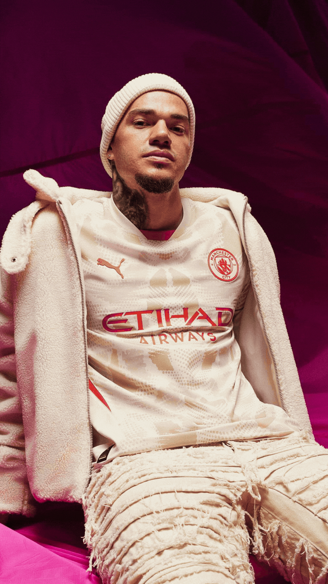 THEMBI-GROOMING-MANCITY-2022.gif