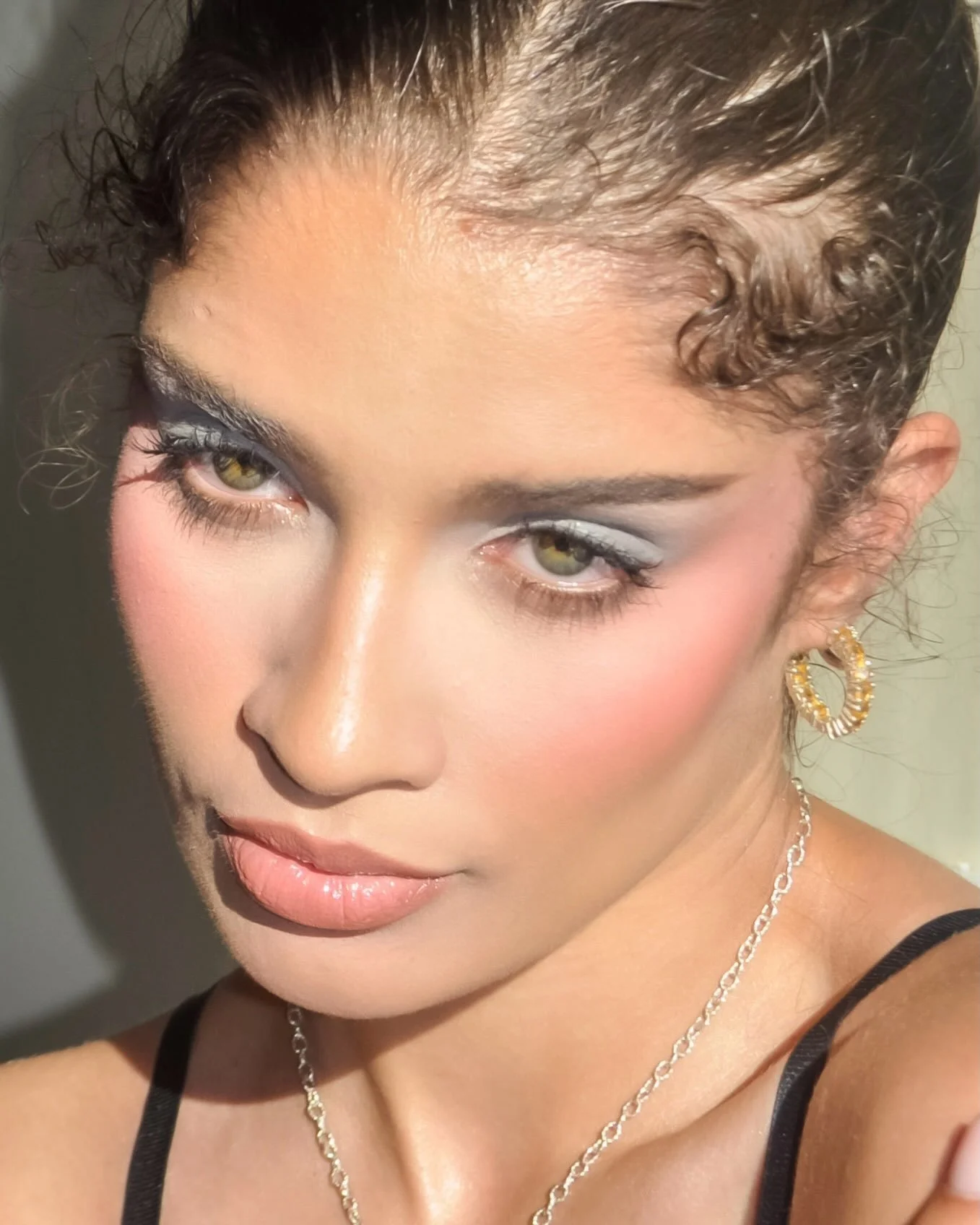 LUKMAN_MAKEUP_BLUEEYESHADOW.jpg