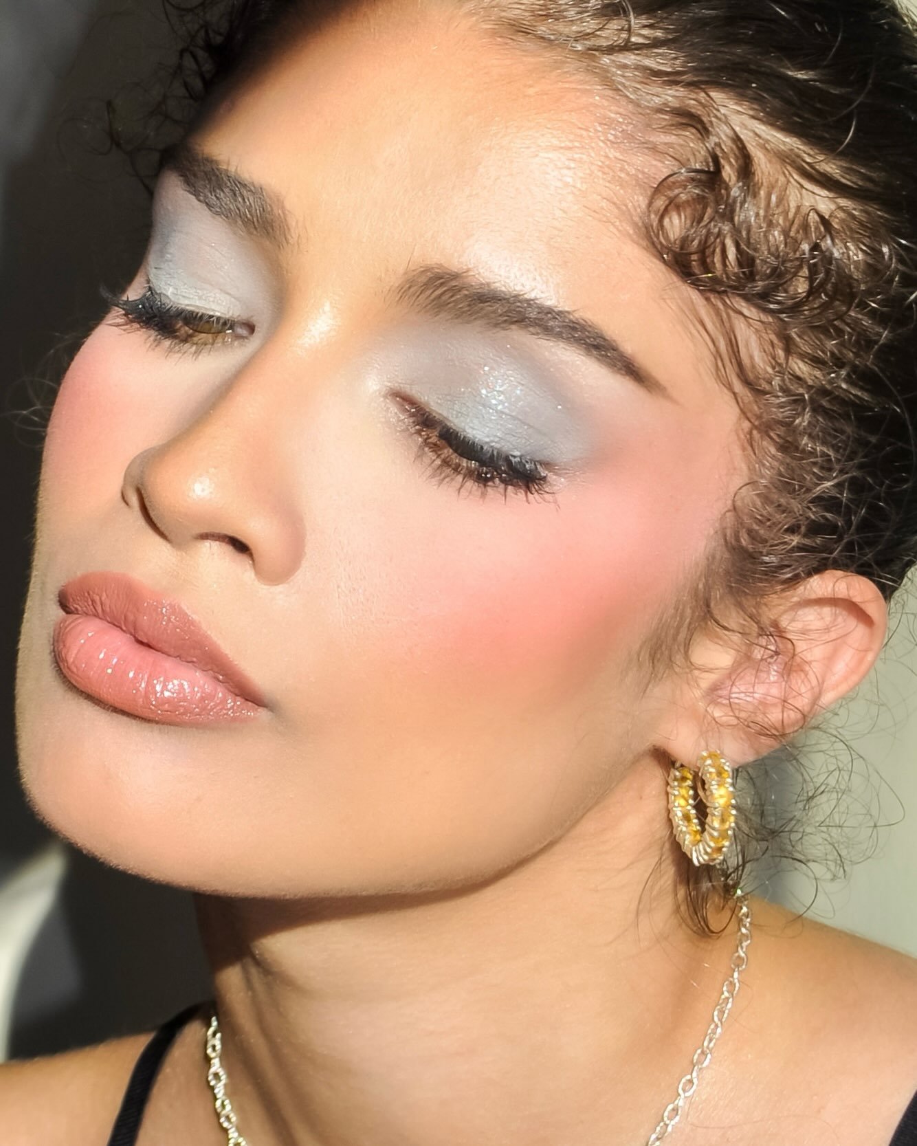 LUKMAN_MAKEUP_BLUEEYESHADOW2.jpg