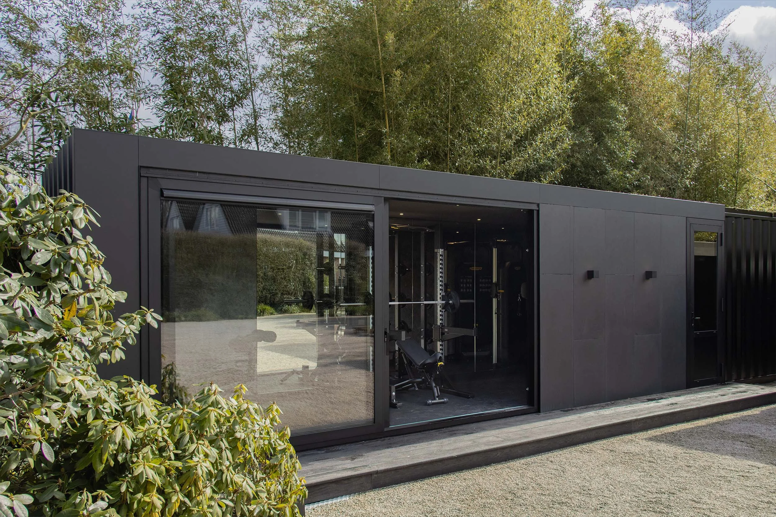 Luxe pive spa en wellness met moderne kleuren