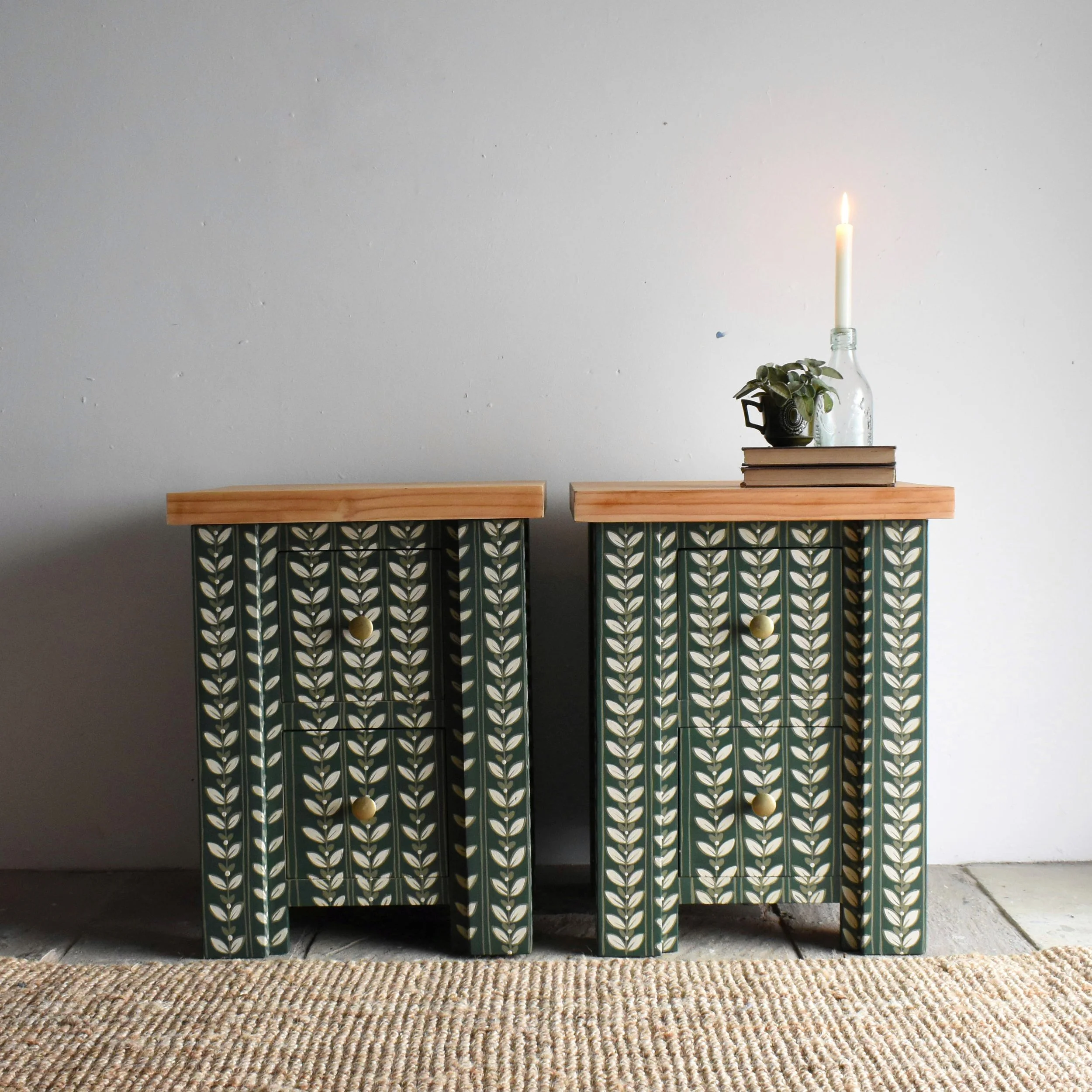 Green Decorative Vintage Folk Art Bedside Drawers