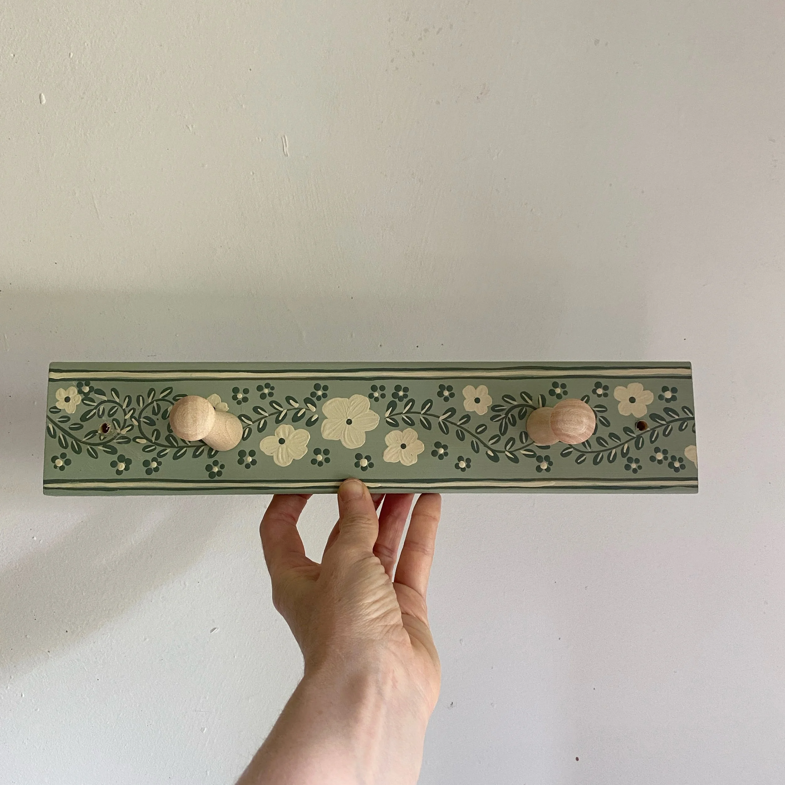 floral folk art pine shaker peg rail