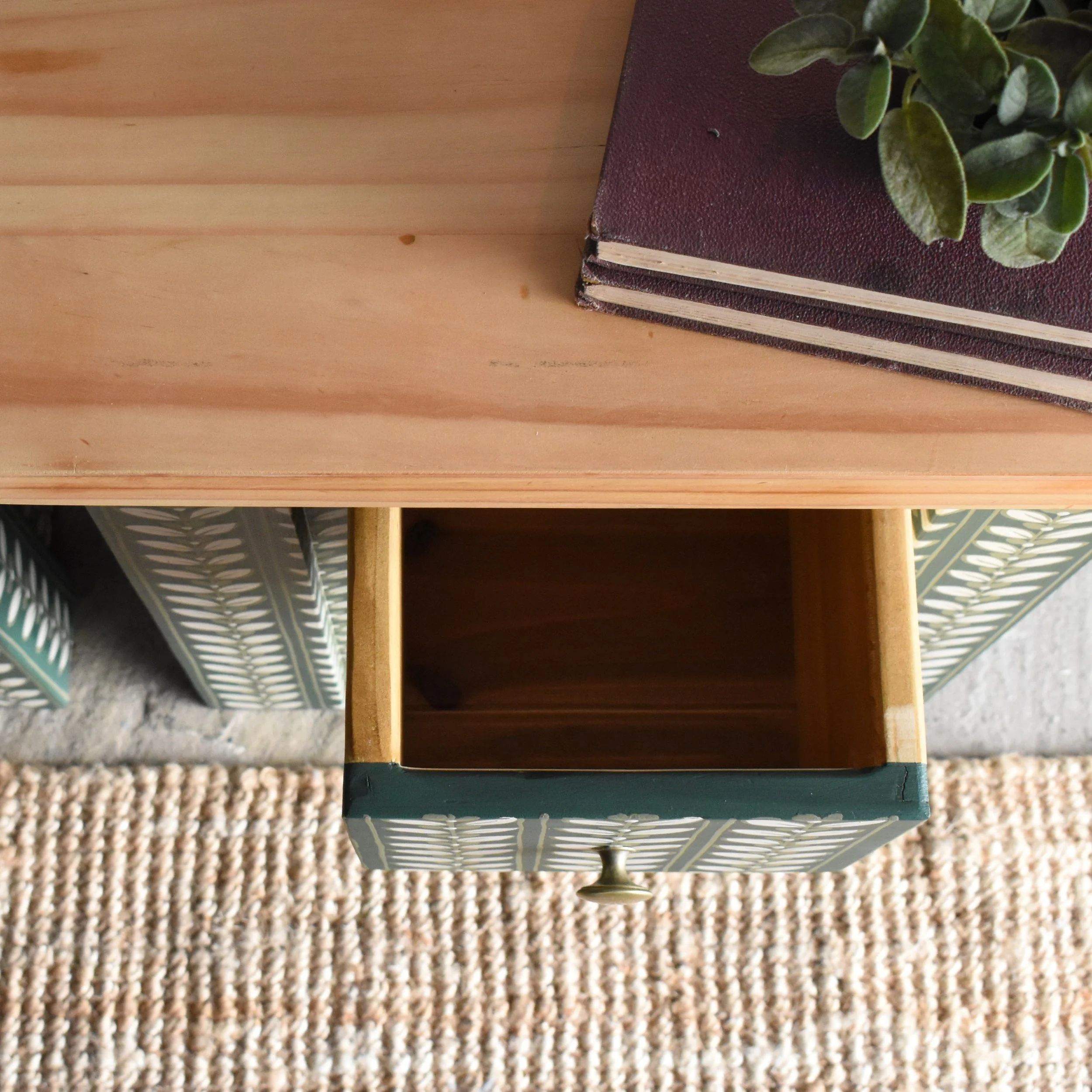 Green Decorative Vintage Folk Art Bedside Drawers