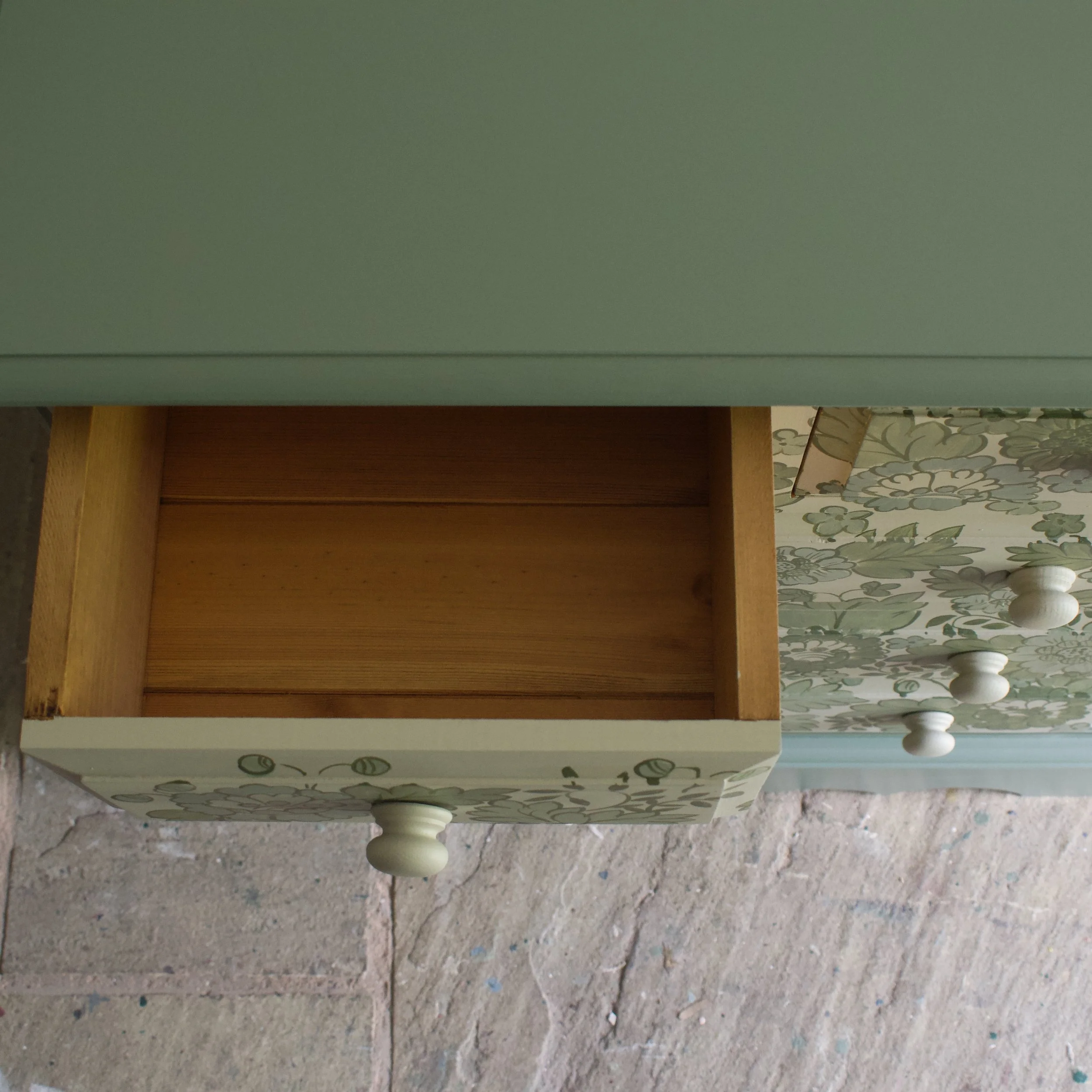 green delft pine chest of drawers
