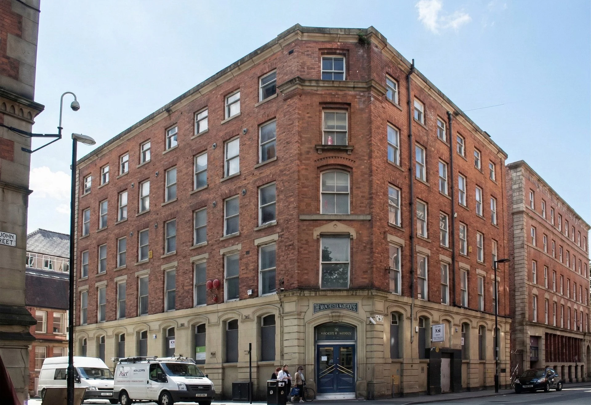 04 - Piccadilly warehouse - Old photos (web).jpg