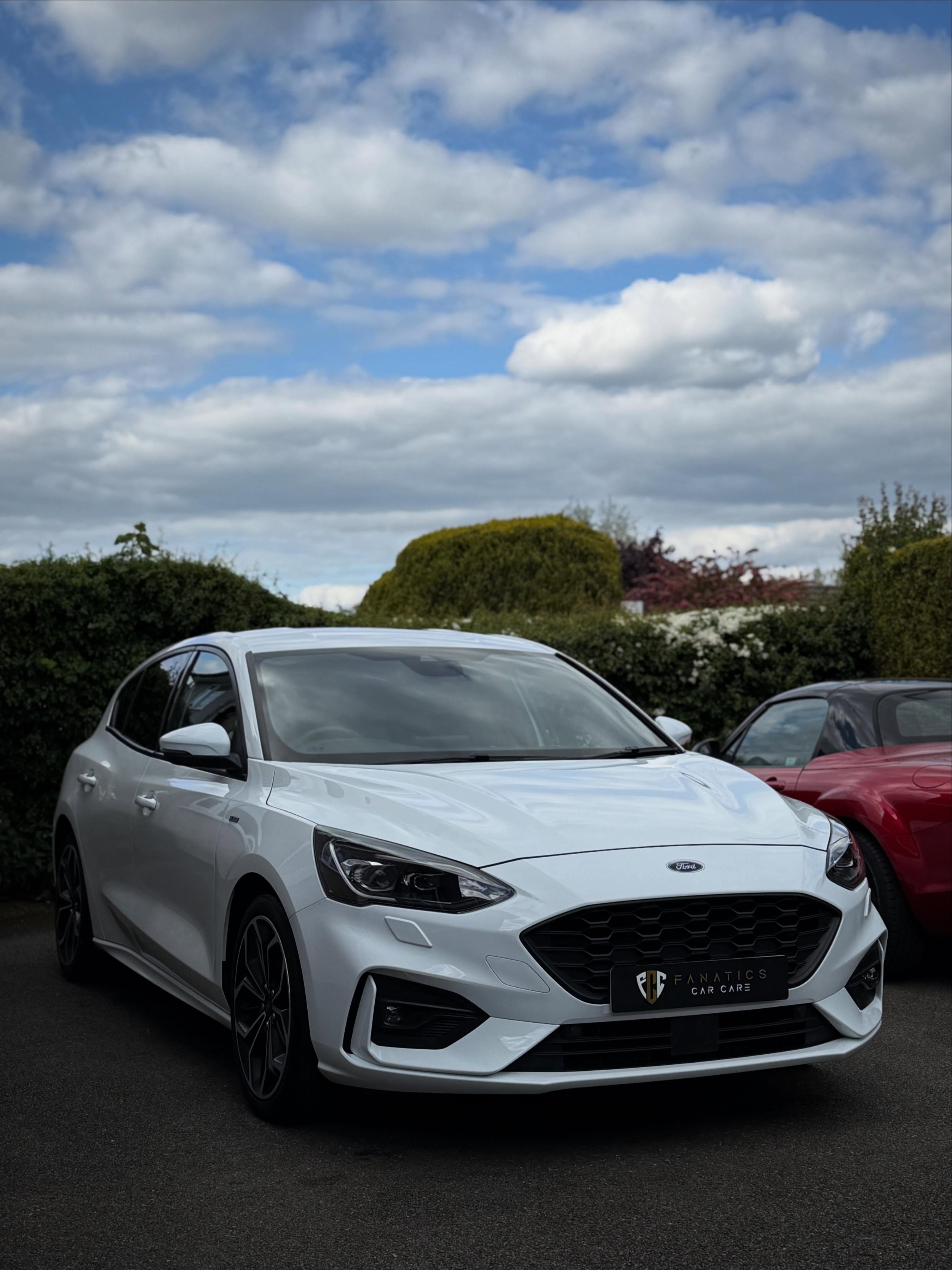 The definition of a Factory Reset. A good few hours spent on this Focus last week which was crying out for some attention 😭
After resurrecting it, it&rsquo;s now ready to join a monthly maintenance plan to retain this standard going forward&hellip;
