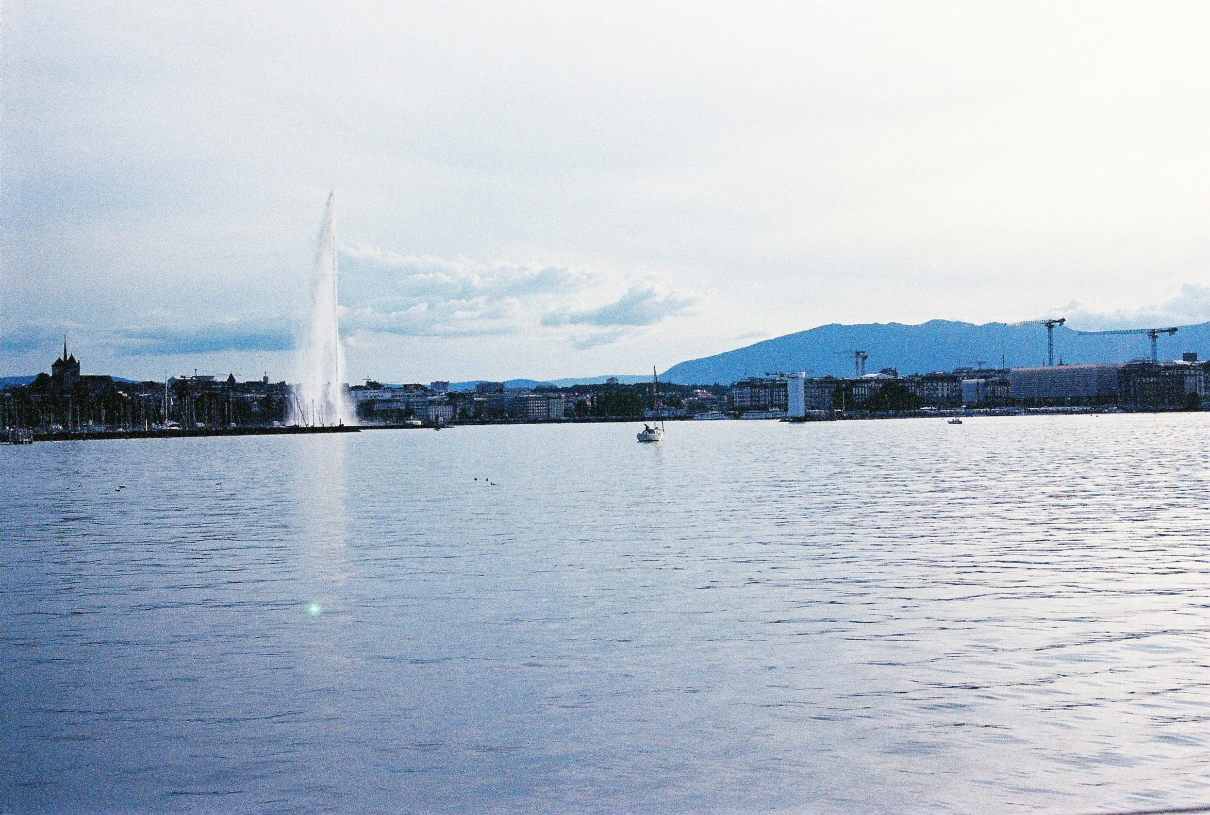 R1-09296-030A.png