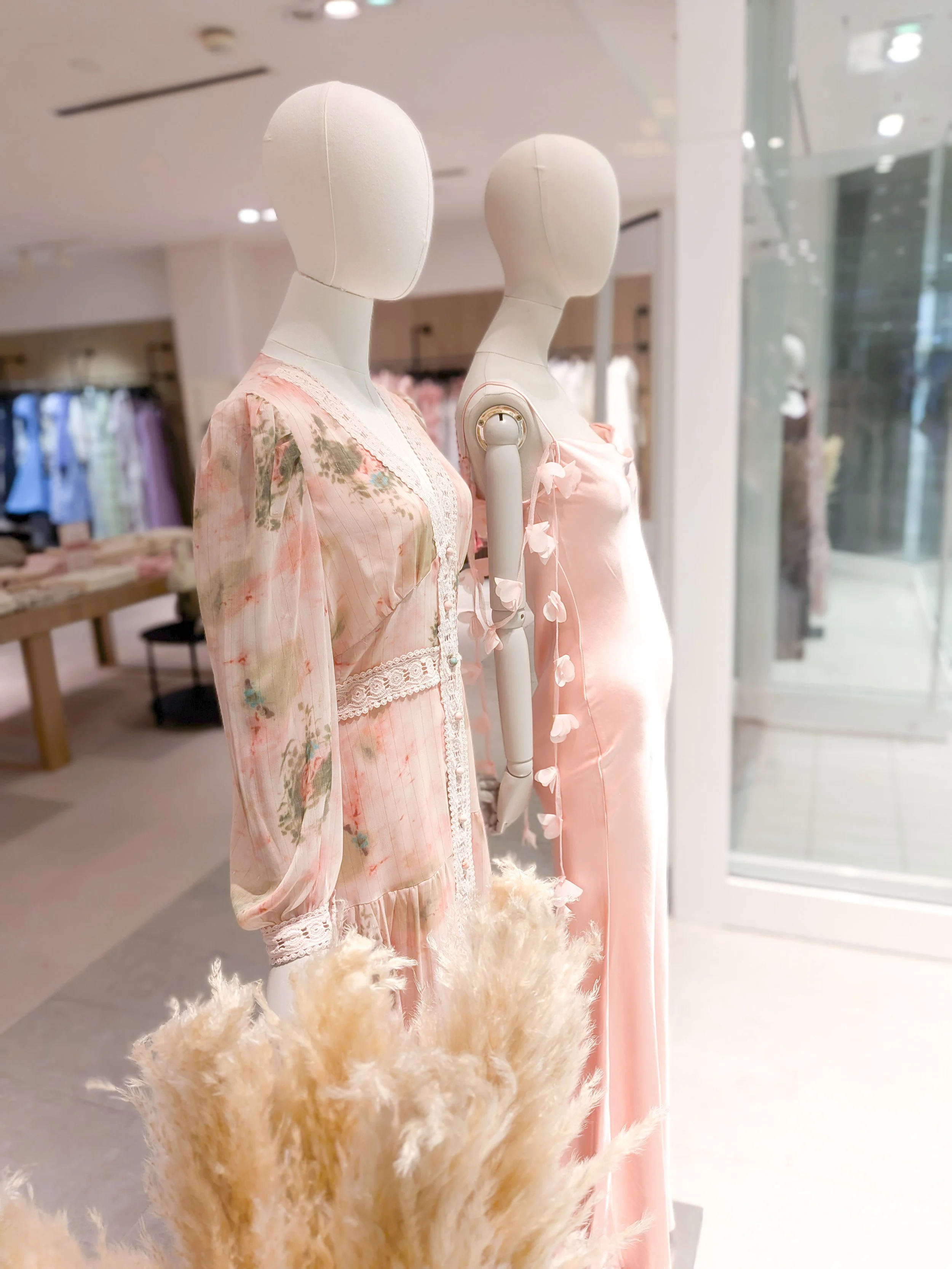 NOLA Designs_Aimee Boutique Window Display (6).jpg