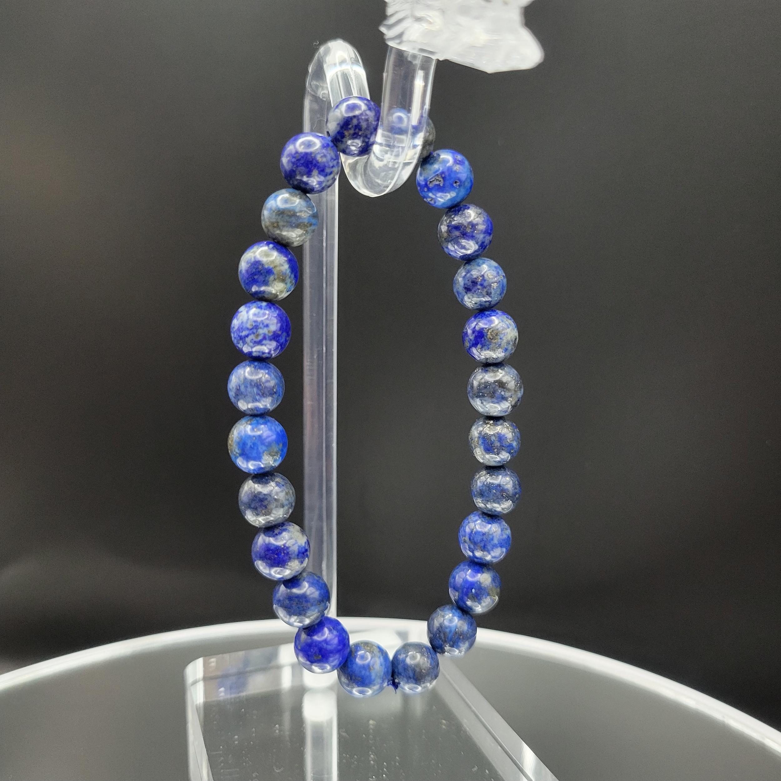 lapis dragon stand 2.png
