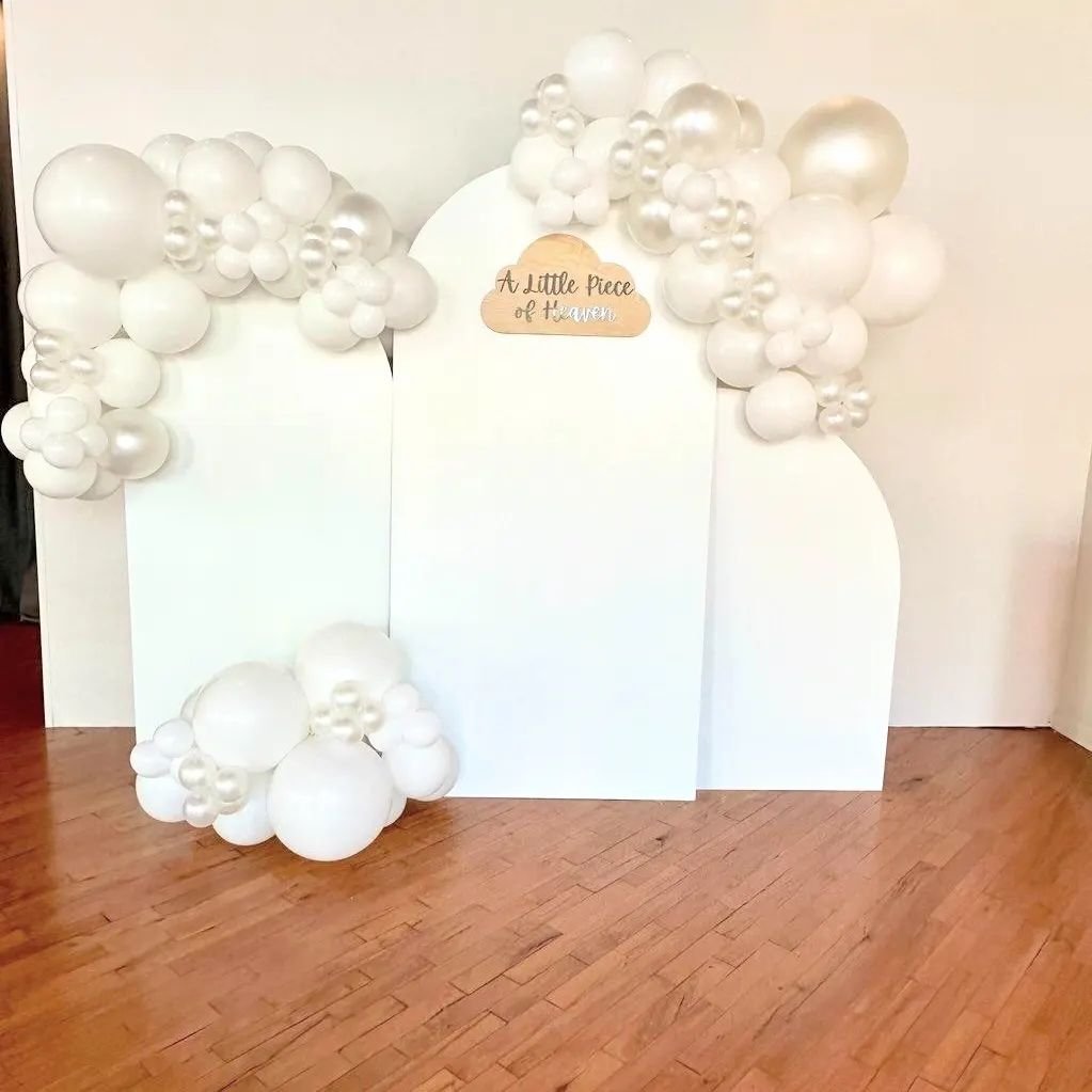 We've added some new arches to our inventory! Check out how cute they are all dressed up with balloons from @azaballoondecor 😍 venue @elementspreserved custom wood cloud sign &amp; arches @modbouncehouseil