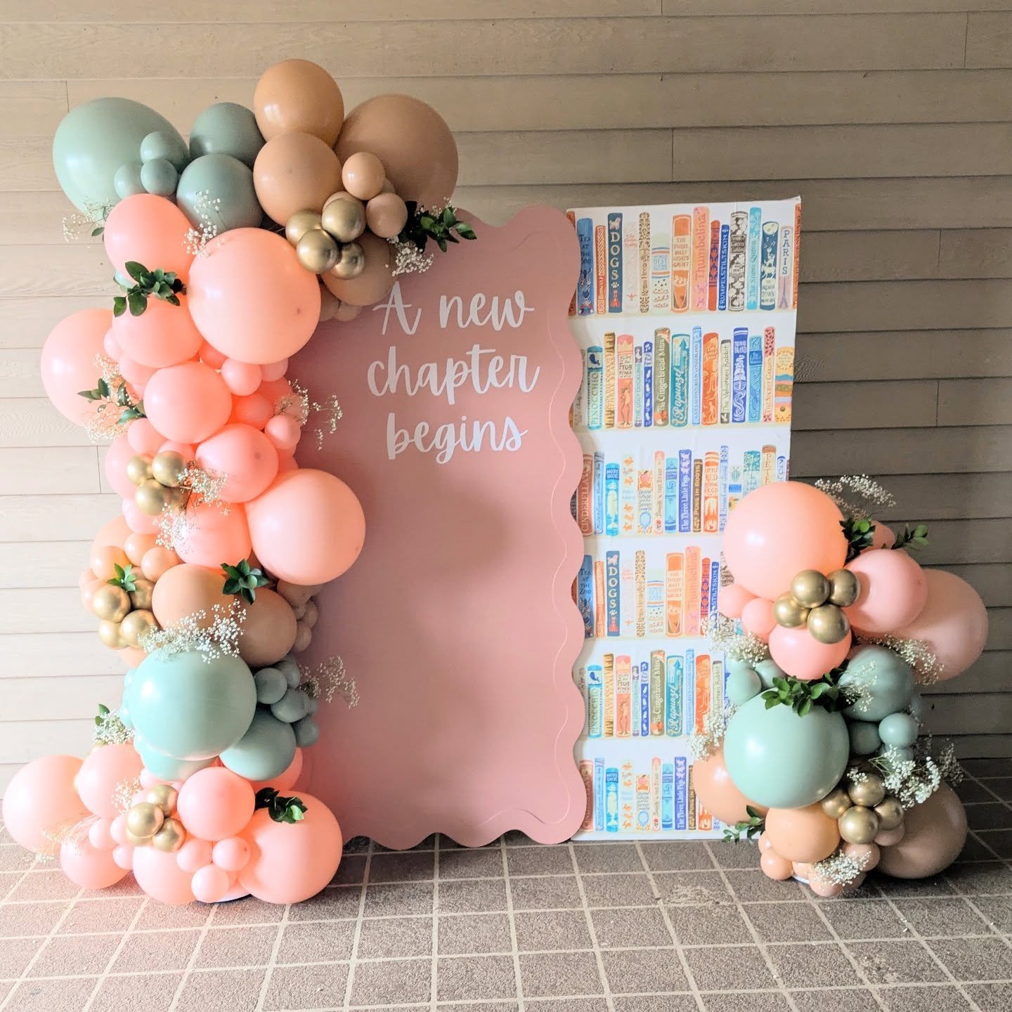 Loved this color palette for our clients book themed baby shower 📚

#booktheme #babybook #babyshowerballoons