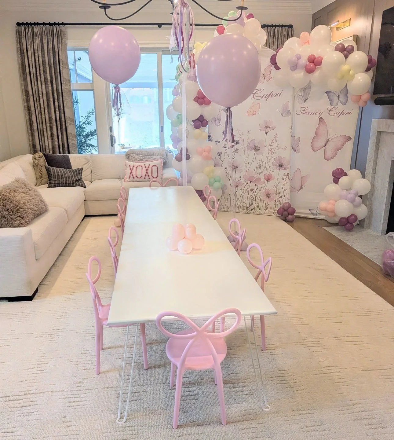 An adorable birthday featuring our kids tables and bow chairs 🎀