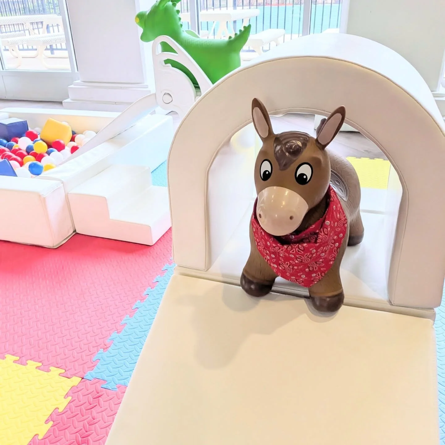 A Toy Story theme for this fun first birthday! 

#pingreegrove #firstbirthday #kidspartyrentals #softplayrental #illinoispartyrentals