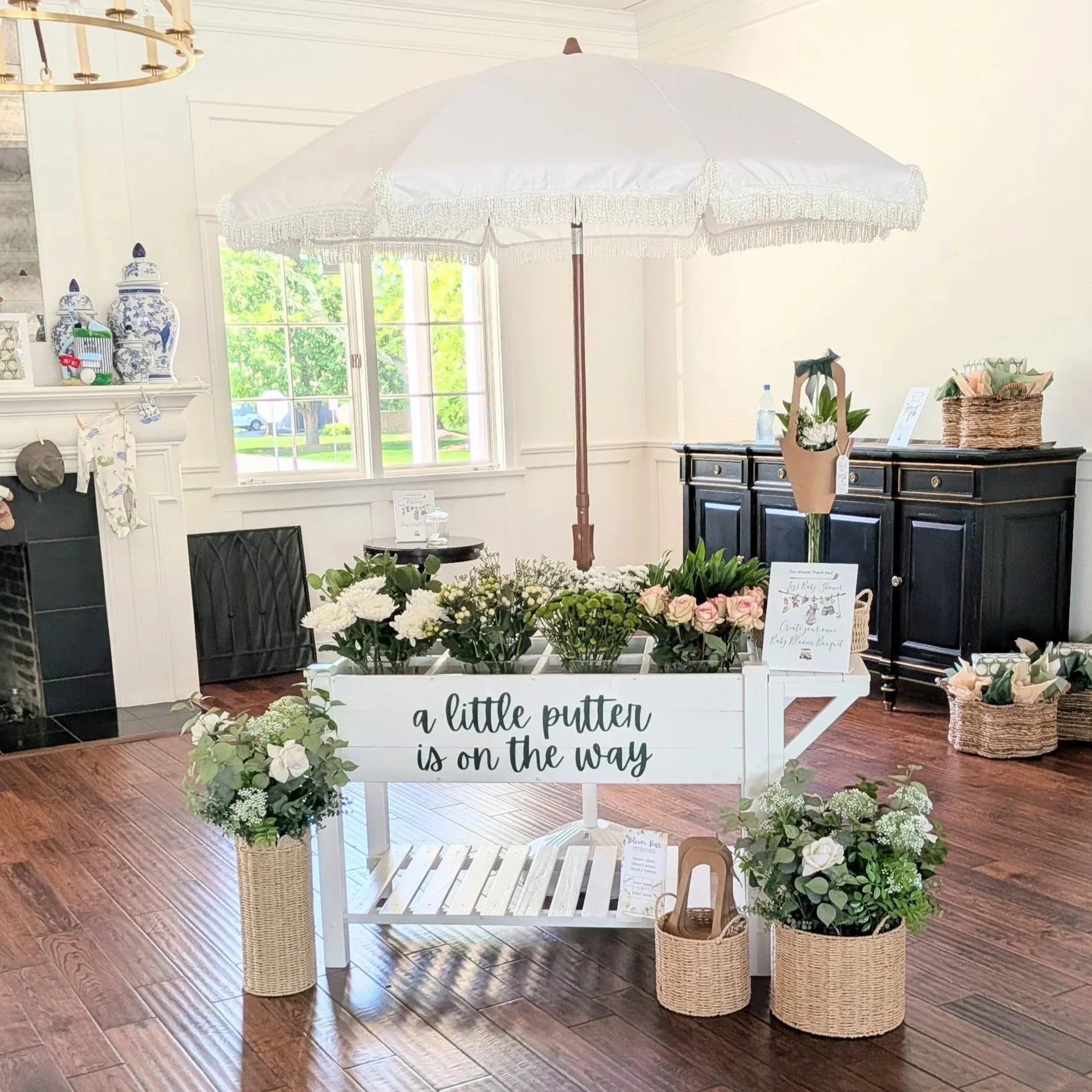 bloom+bar+rental+flower+cart.jpg
