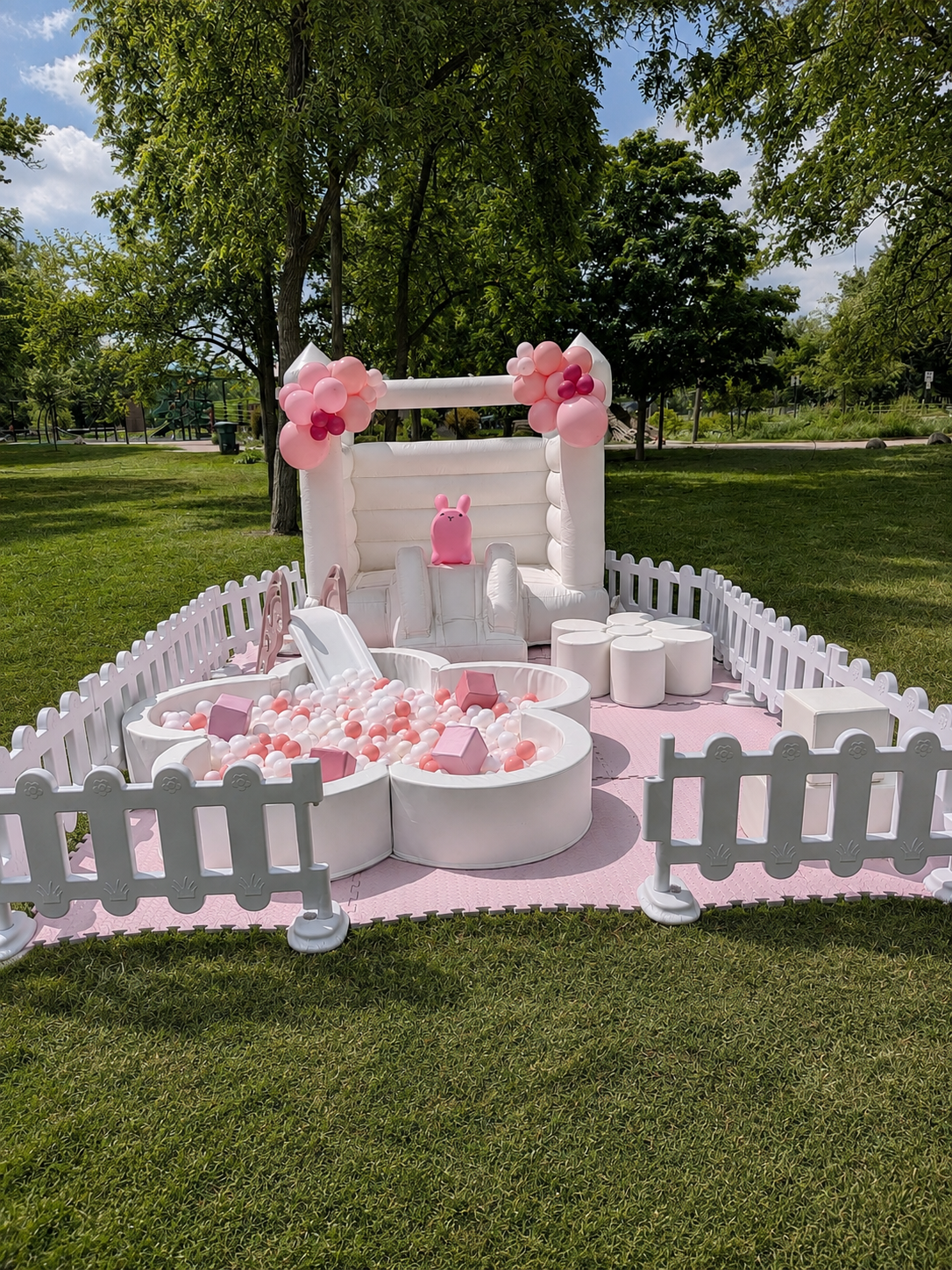 Petite Daisy Set with 6x6 Toddler Bounce House add on