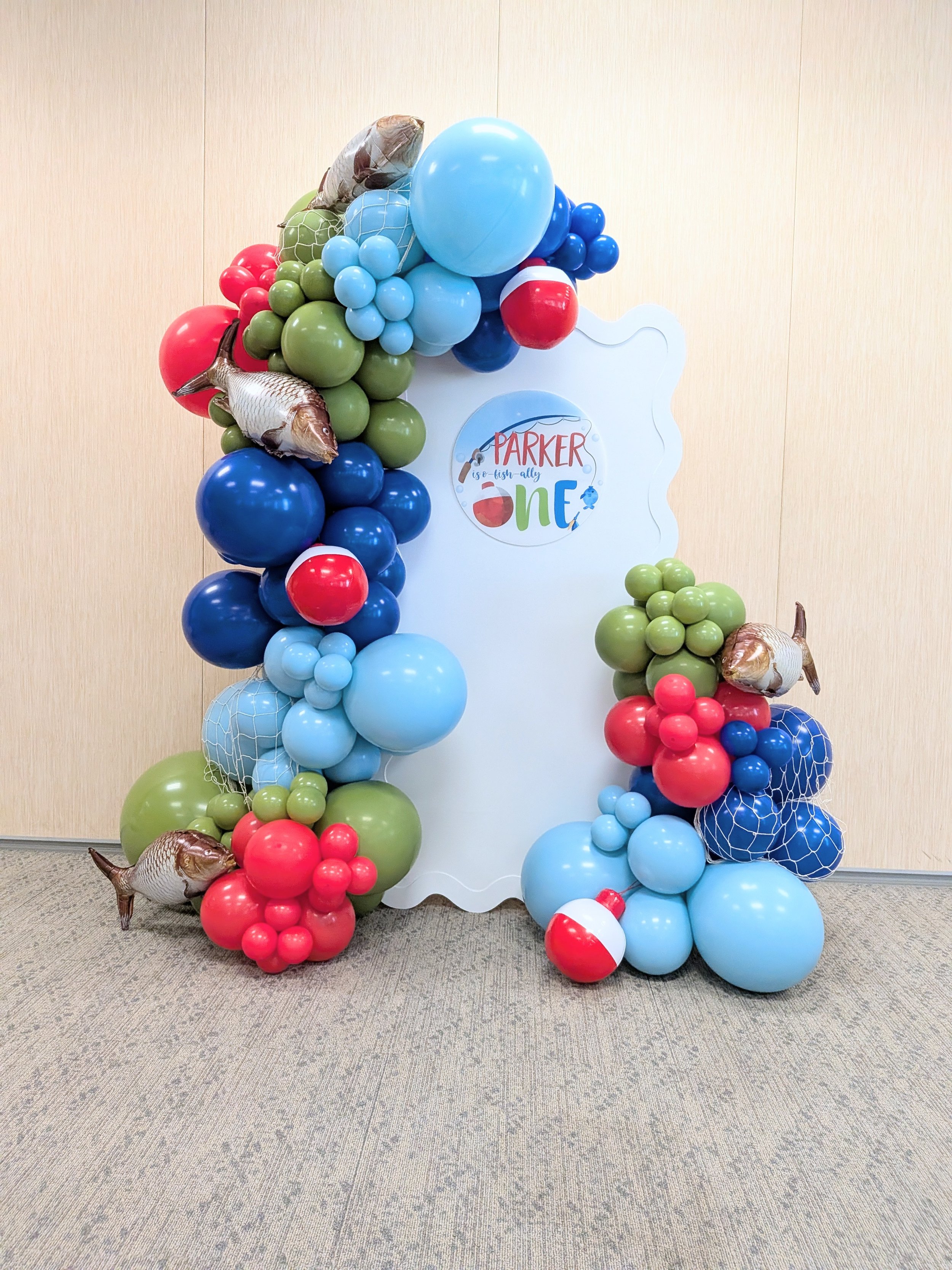 Party Ballons and Kids Tables and Chairs
