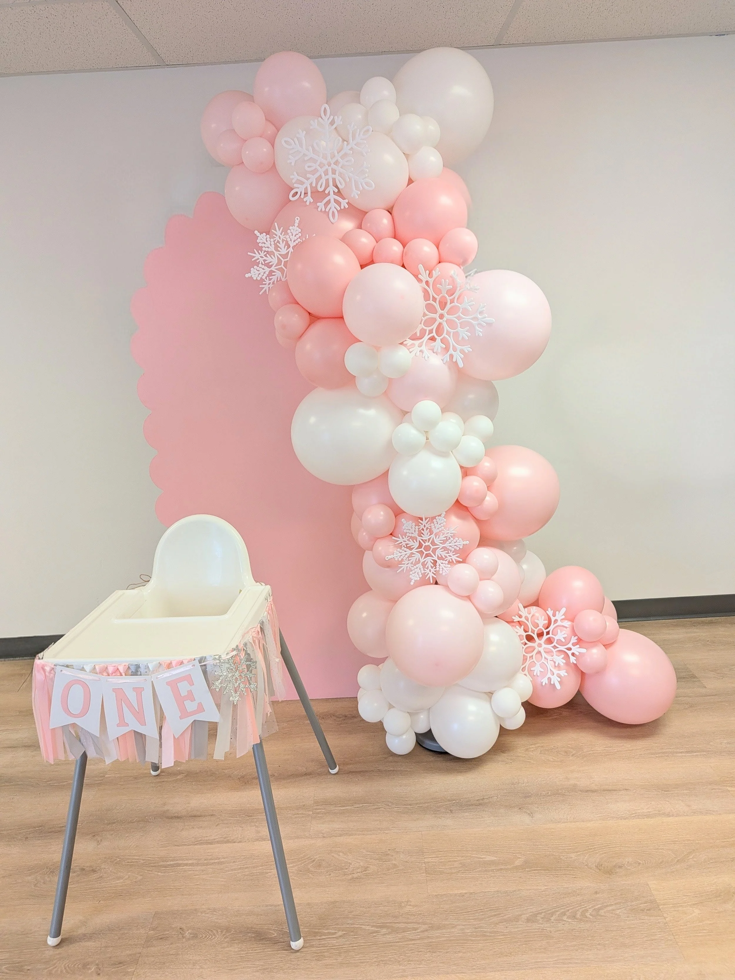 Elgin Balloon Arch