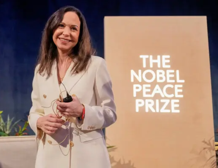 El Premio Nobel de la Paz a María Corina Machado, ¿a favor o en contra?