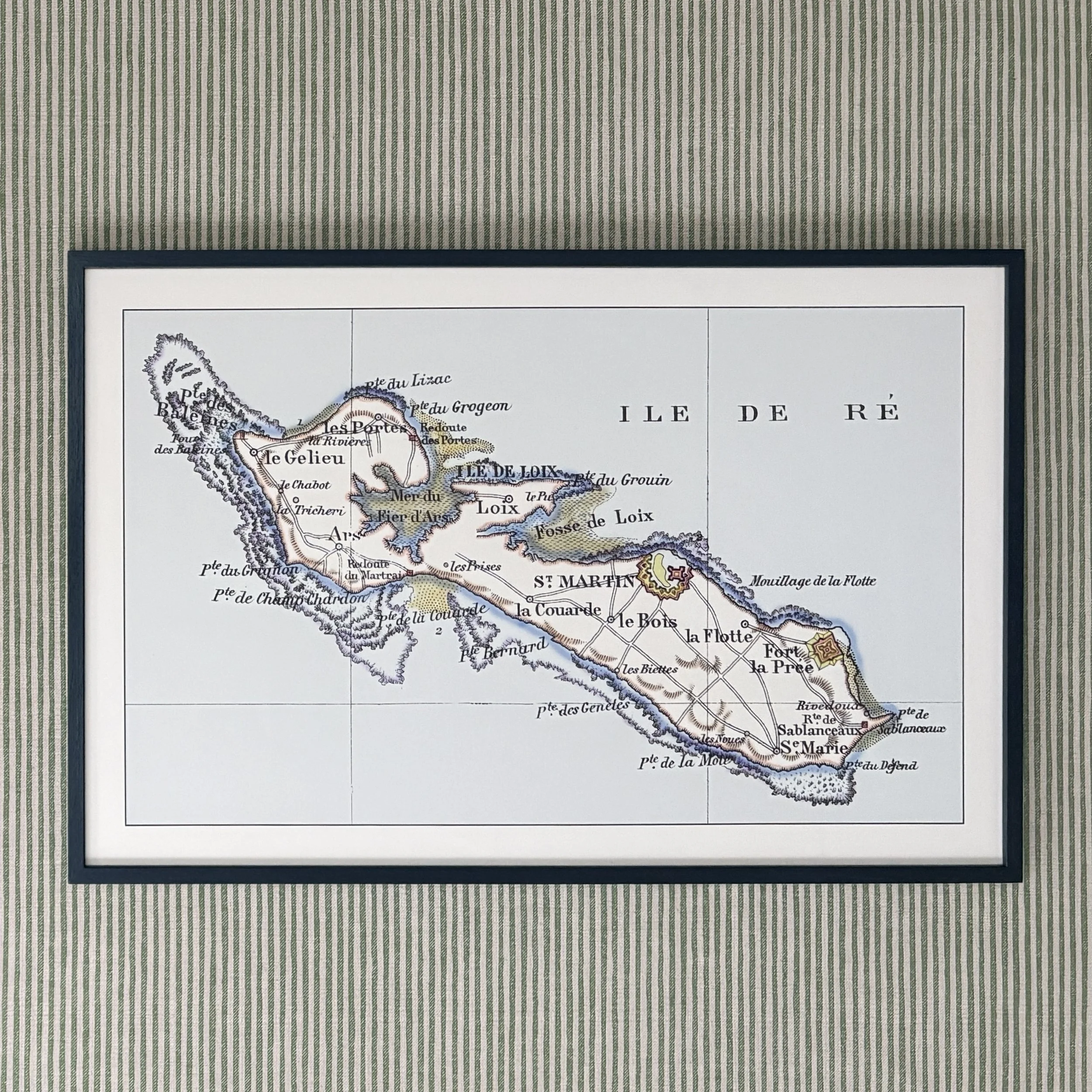 A Framed Map of Ile de Re — Etalage UK