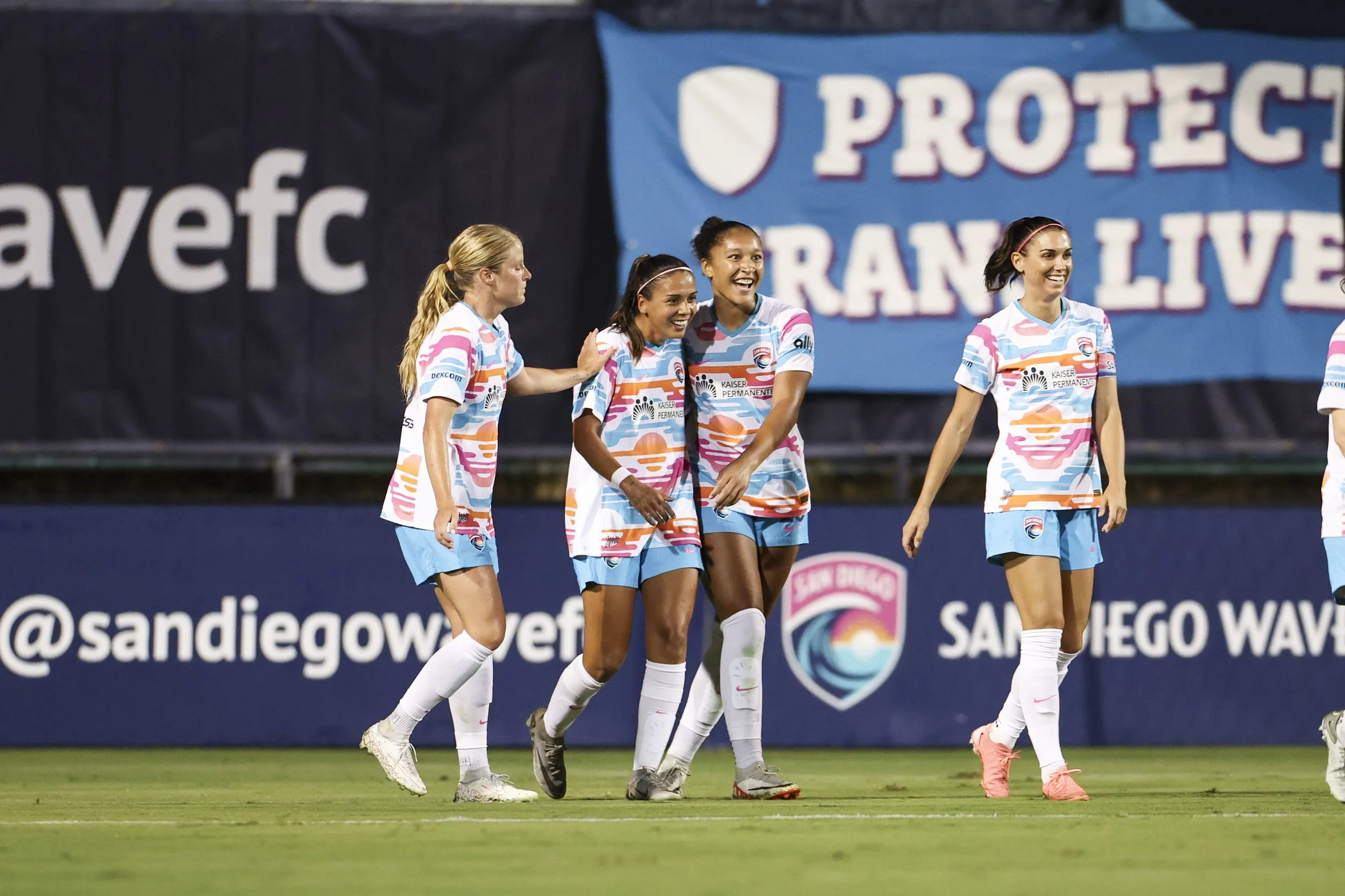Wave end nine match winless streak in 3-1 victory over Bay FC