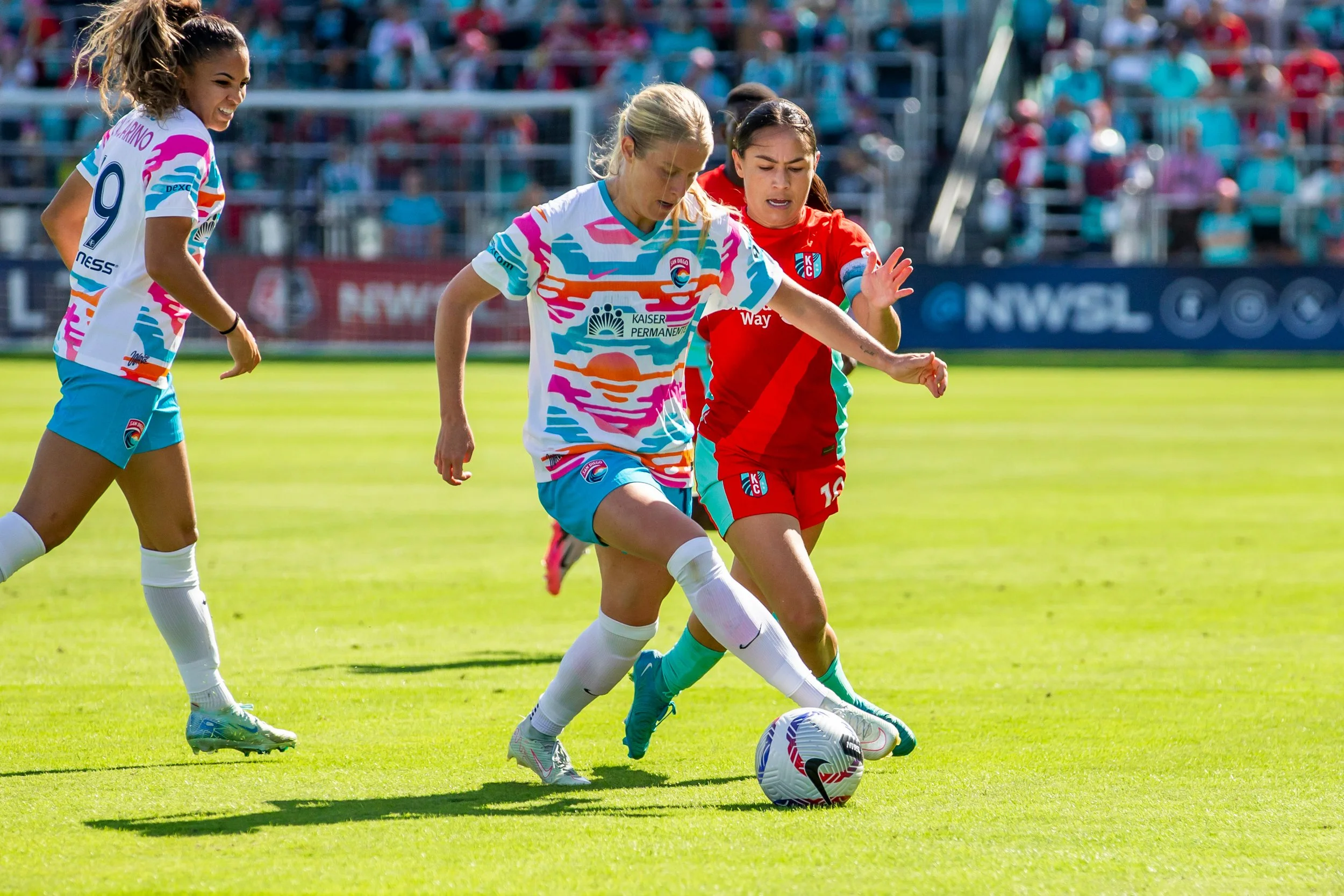 Wave crushed in 4-1 defeat against KC; Eliminated from playoff contention