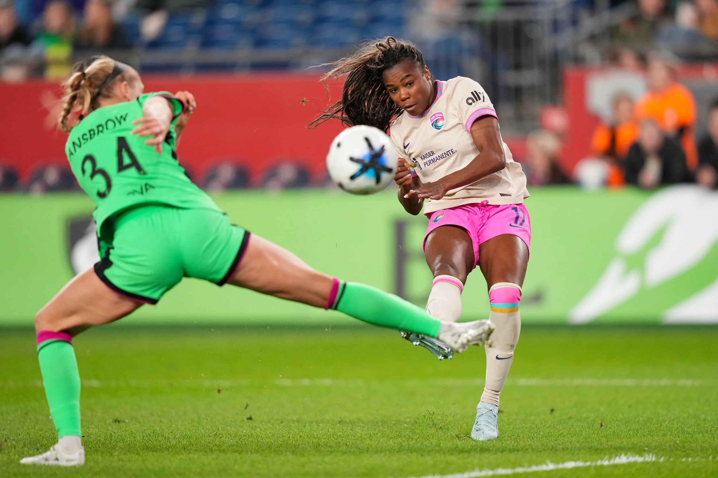 San Diego Wave set record for consecutive victories with 1-0 win against Boston Legacy