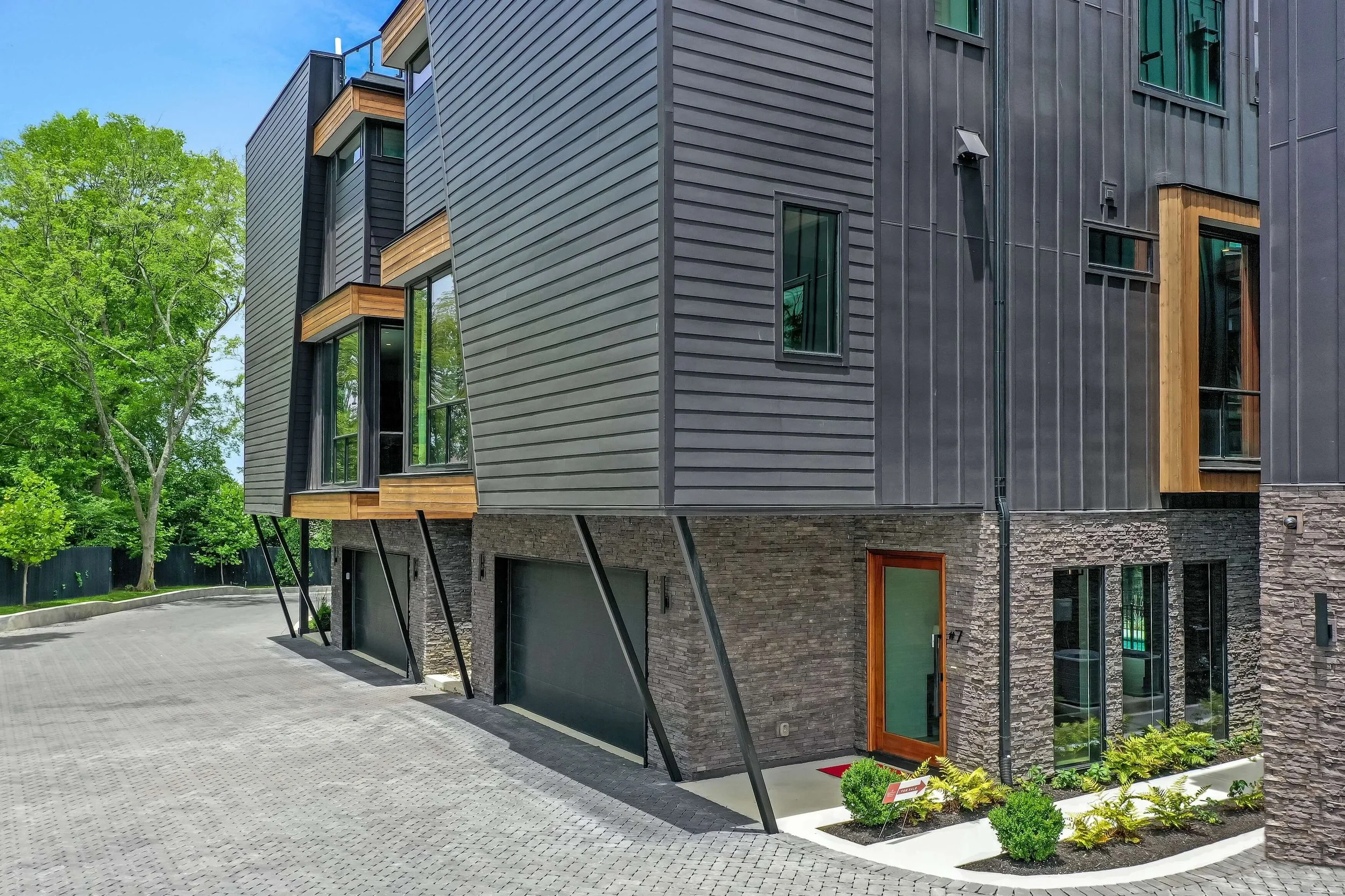 02 Green Hills Station Ryan Thewes Architect.jpg