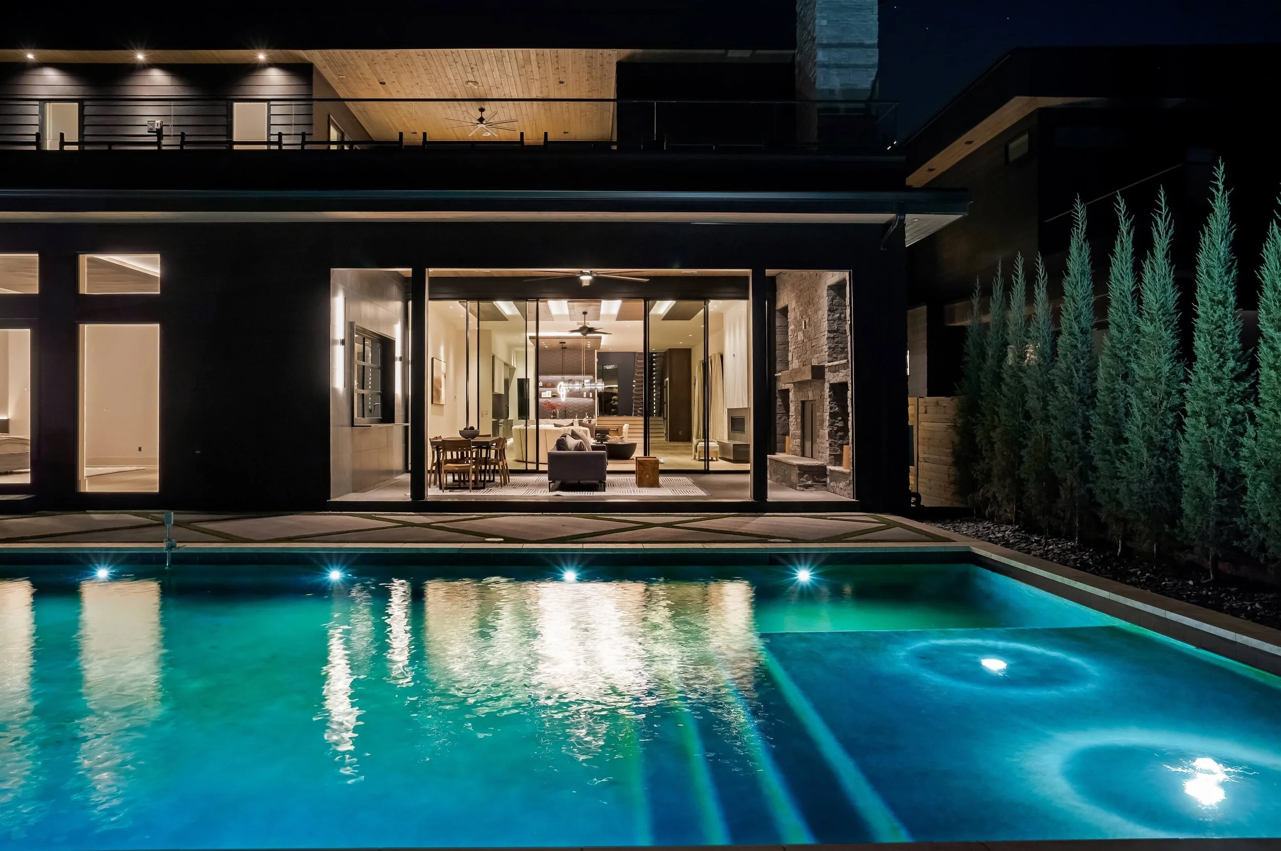 31 3906 Harding Ryan Thewes Architect.jpg