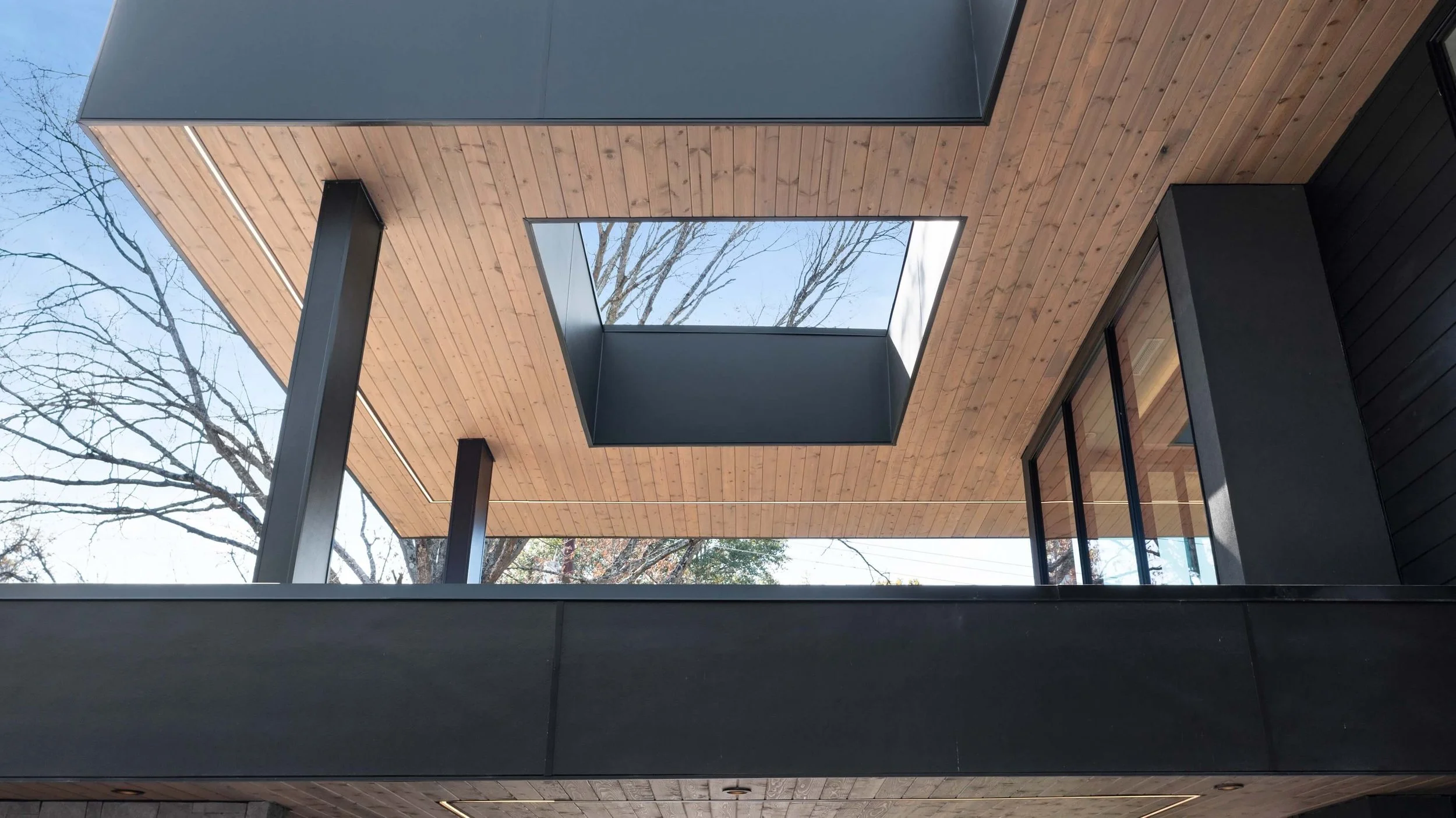 15 3906 Harding Ryan Thewes Architect.jpg