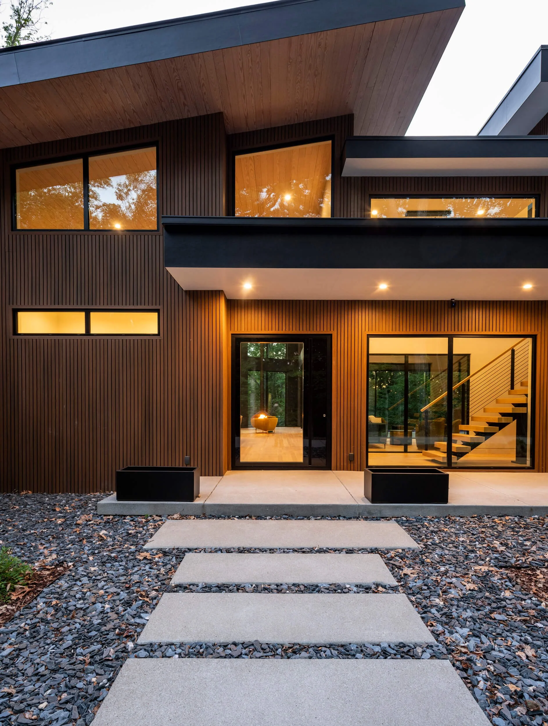 02 Ryan Thewes Architect Sandstone.jpg