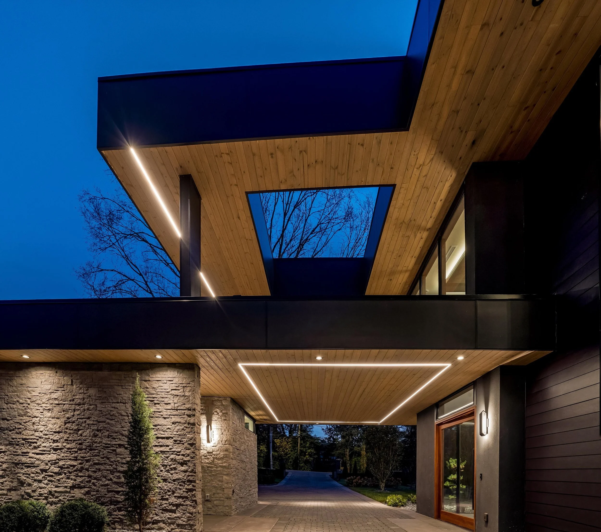 26 3906 Harding Ryan Thewes Architect.jpg