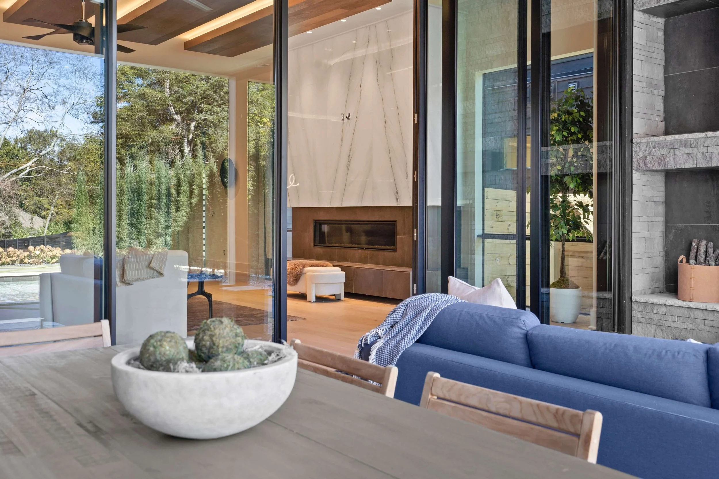 12 3906 Harding Ryan Thewes Architect.jpg