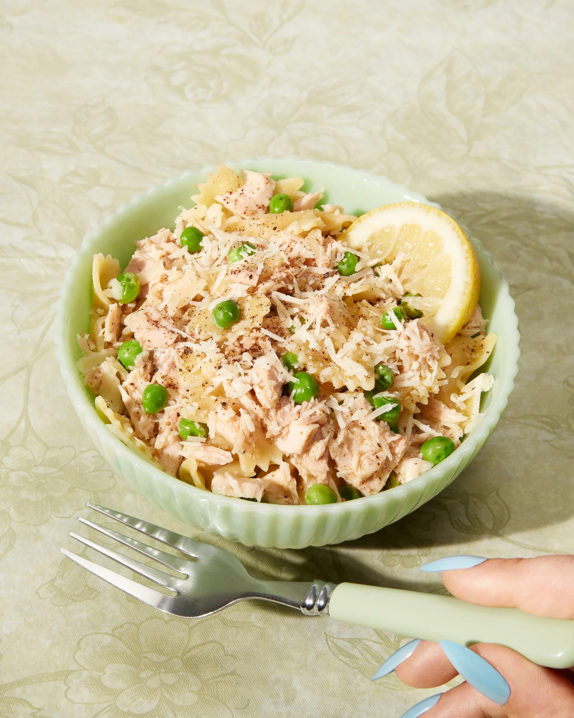 Food-Photographer-Lisa-Predko-AF_BBTuna_20624_11600-pasta (1).jpg