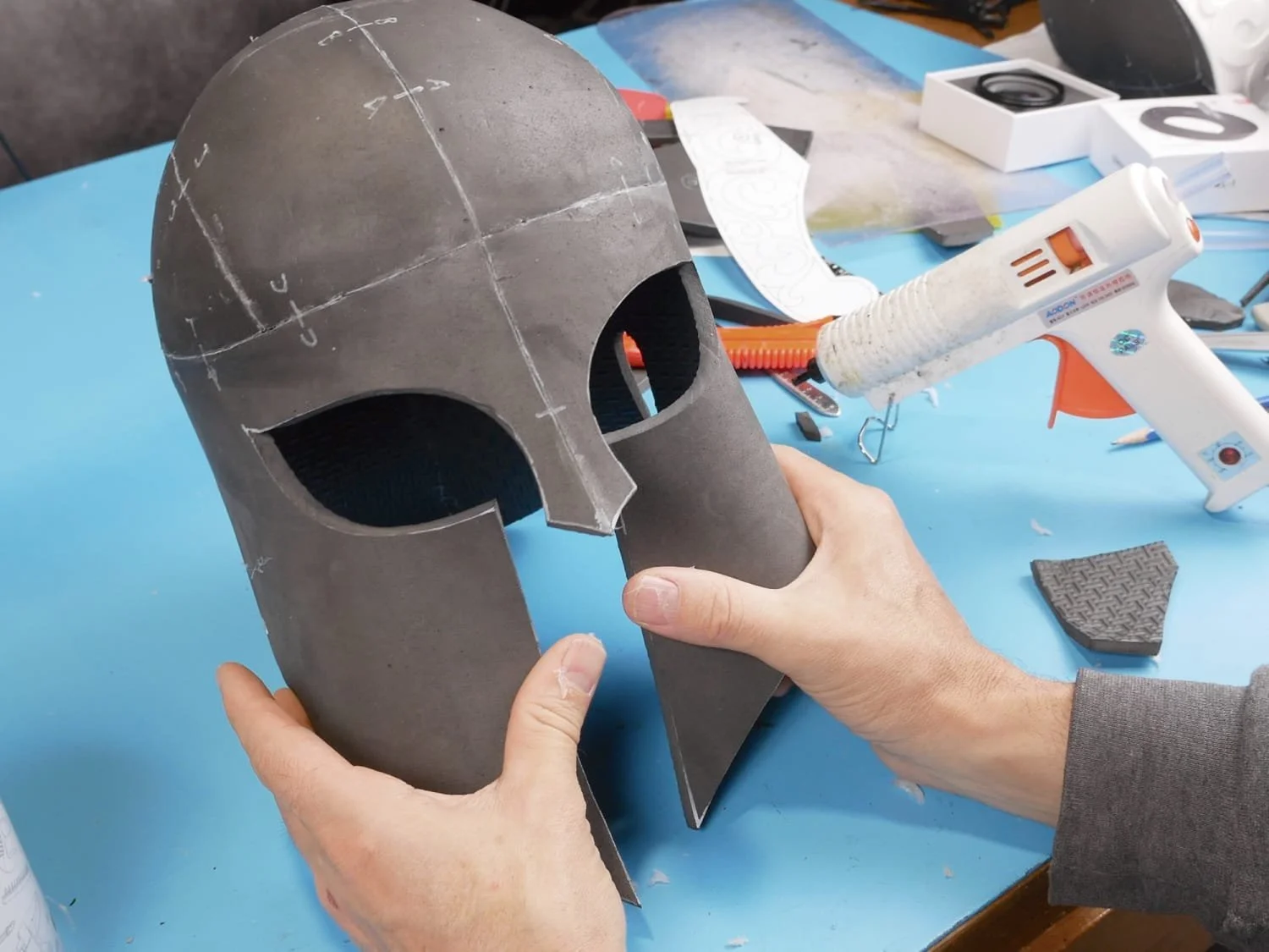 curving the cheek guards with heat