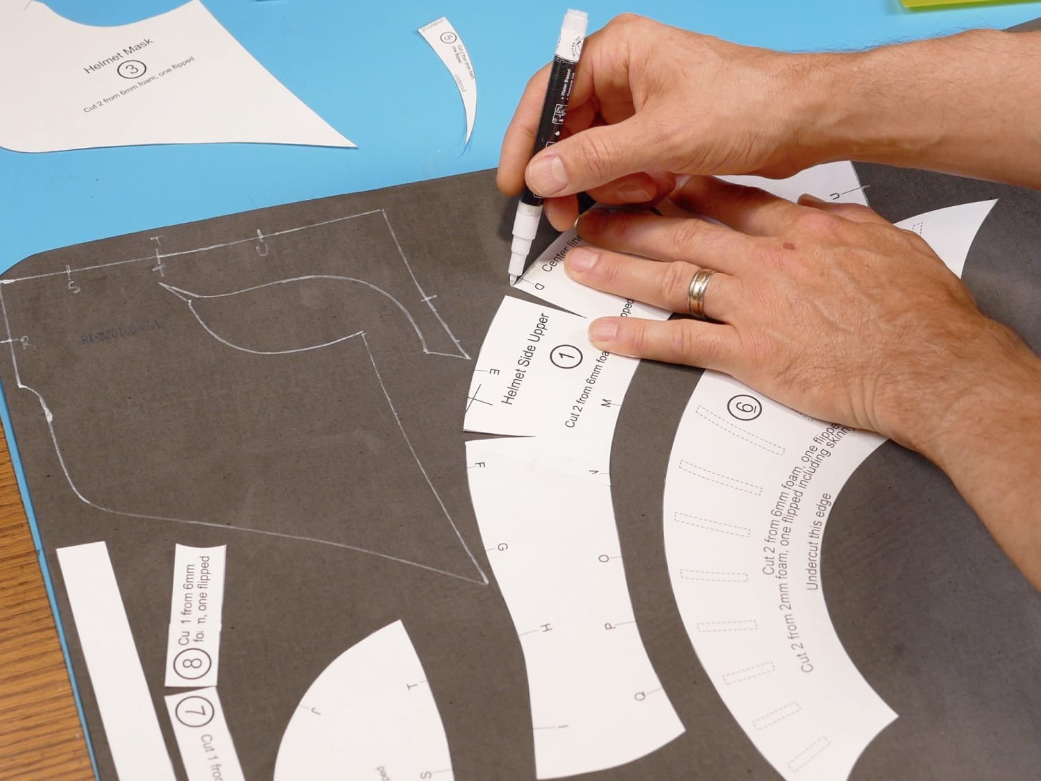 Tracing the helmet pattern onto the foam