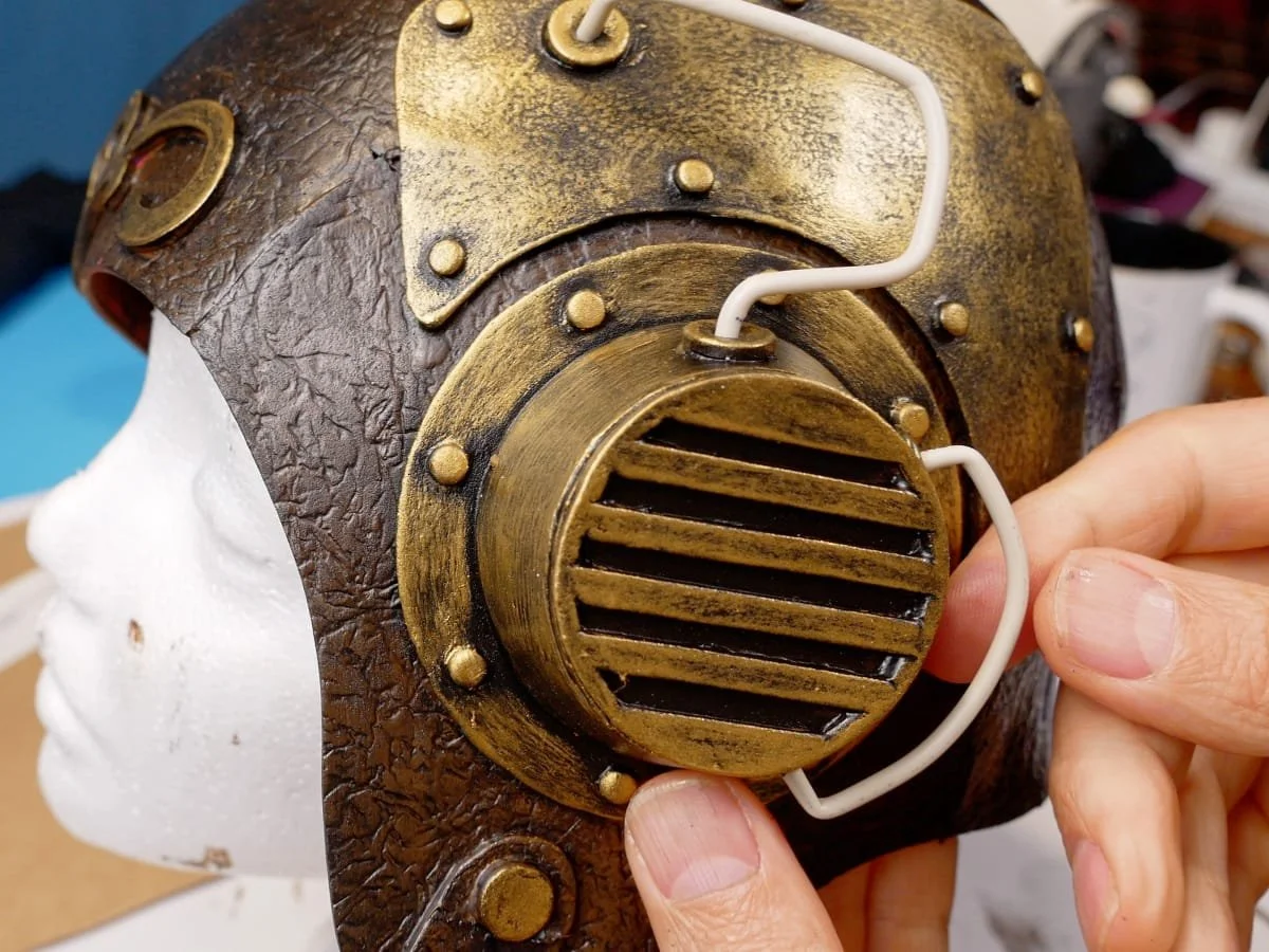 Adding wire details to the steampunk aviator hat