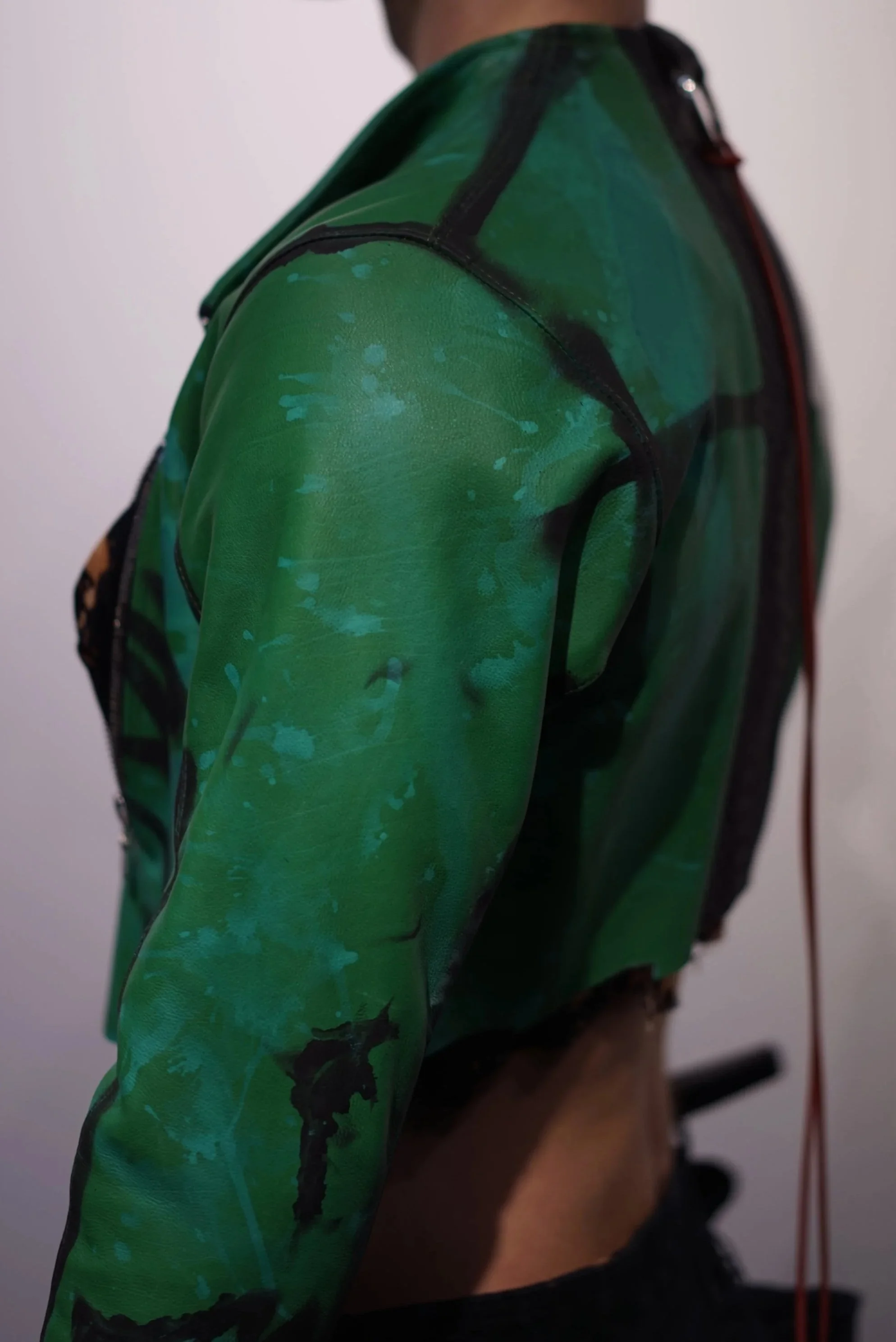 RtN-green-bleached-leather-jacket-worn-by-bill-kaulitz-11-min.jpg