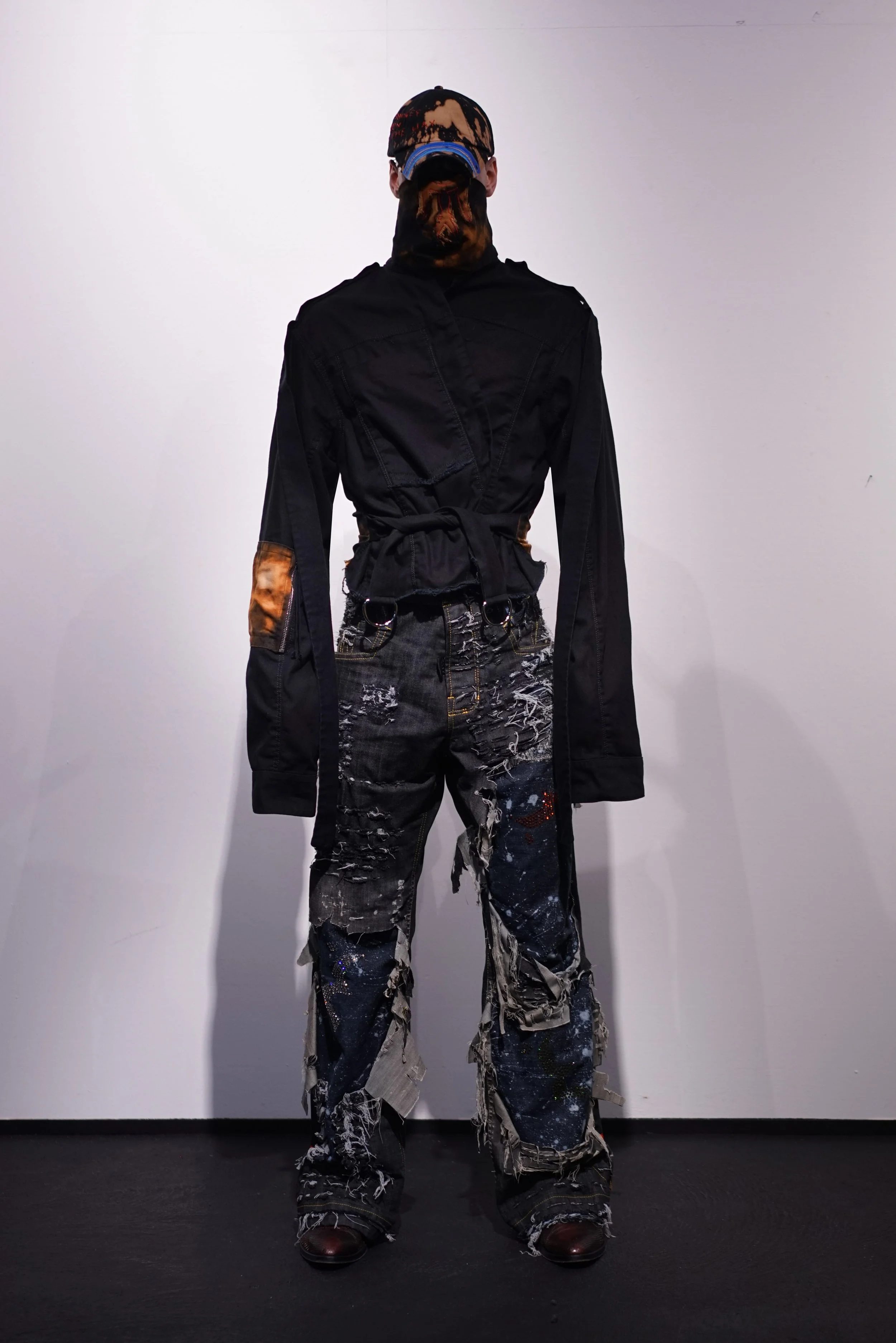 RtN-Rudolf-tanabu-Nachbaur-bondage-bleach-jacket-bdsm-punk-1.jpg