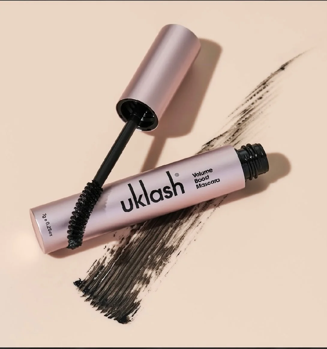 New Product Alert Available @naturalbeautybexhill 
just &pound;13.00 - Uk lash volume boost Mascara! 

What it does

Our UKLASH Volume Boost Mascara is a waterproof, extra-black pigmented formula that leaves lashes looking bolder and lifted.

Why it&