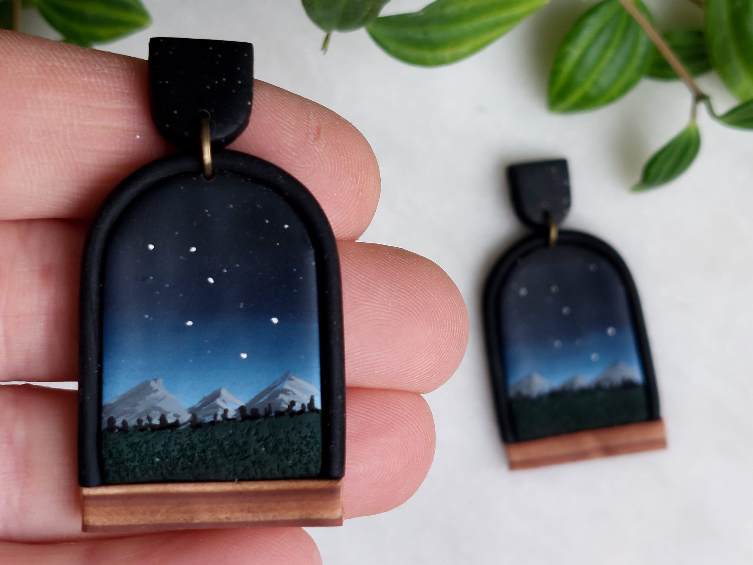 https://i.etsystatic.com/15080747/r/il/8320f3/4646603253/il_fullxfull.4646603253_hfht.jpg