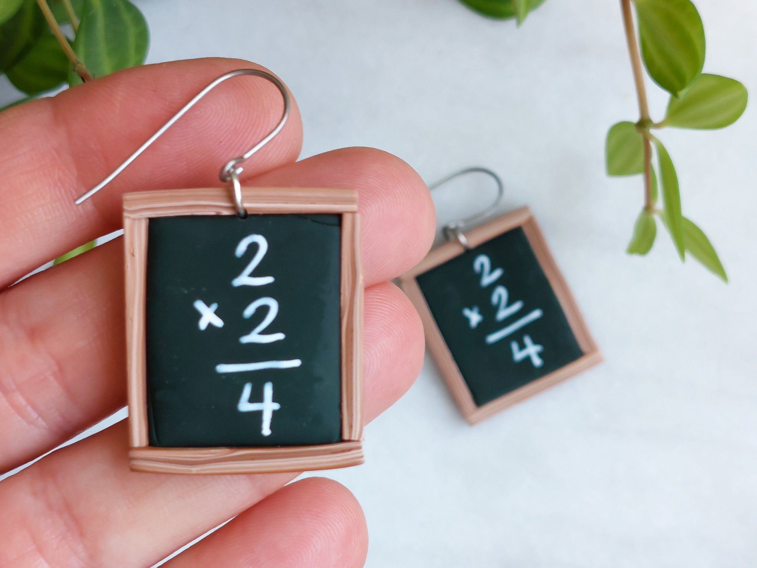 https://i.etsystatic.com/15080747/r/il/bb04f6/4125421911/il_fullxfull.4125421911_gl0x.jpg