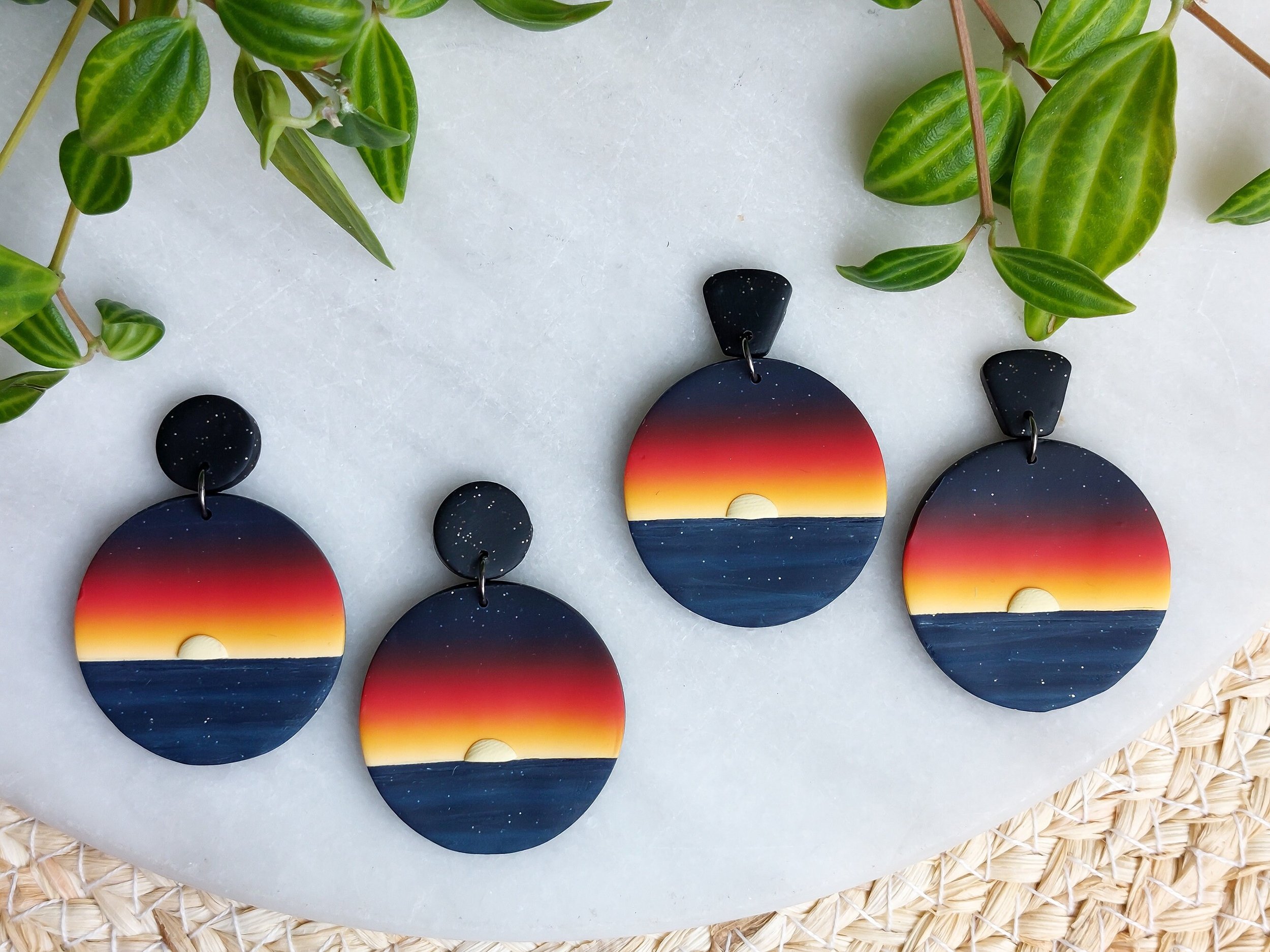 https://i.etsystatic.com/15080747/r/il/03c6c0/4560384000/il_fullxfull.4560384000_ropw.jpg