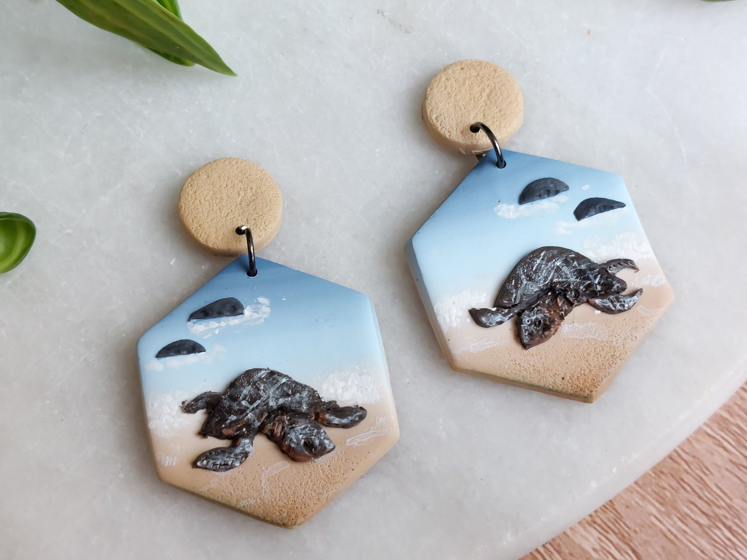https://i.etsystatic.com/15080747/r/il/0a32be/4600625073/il_fullxfull.4600625073_8hh2.jpg